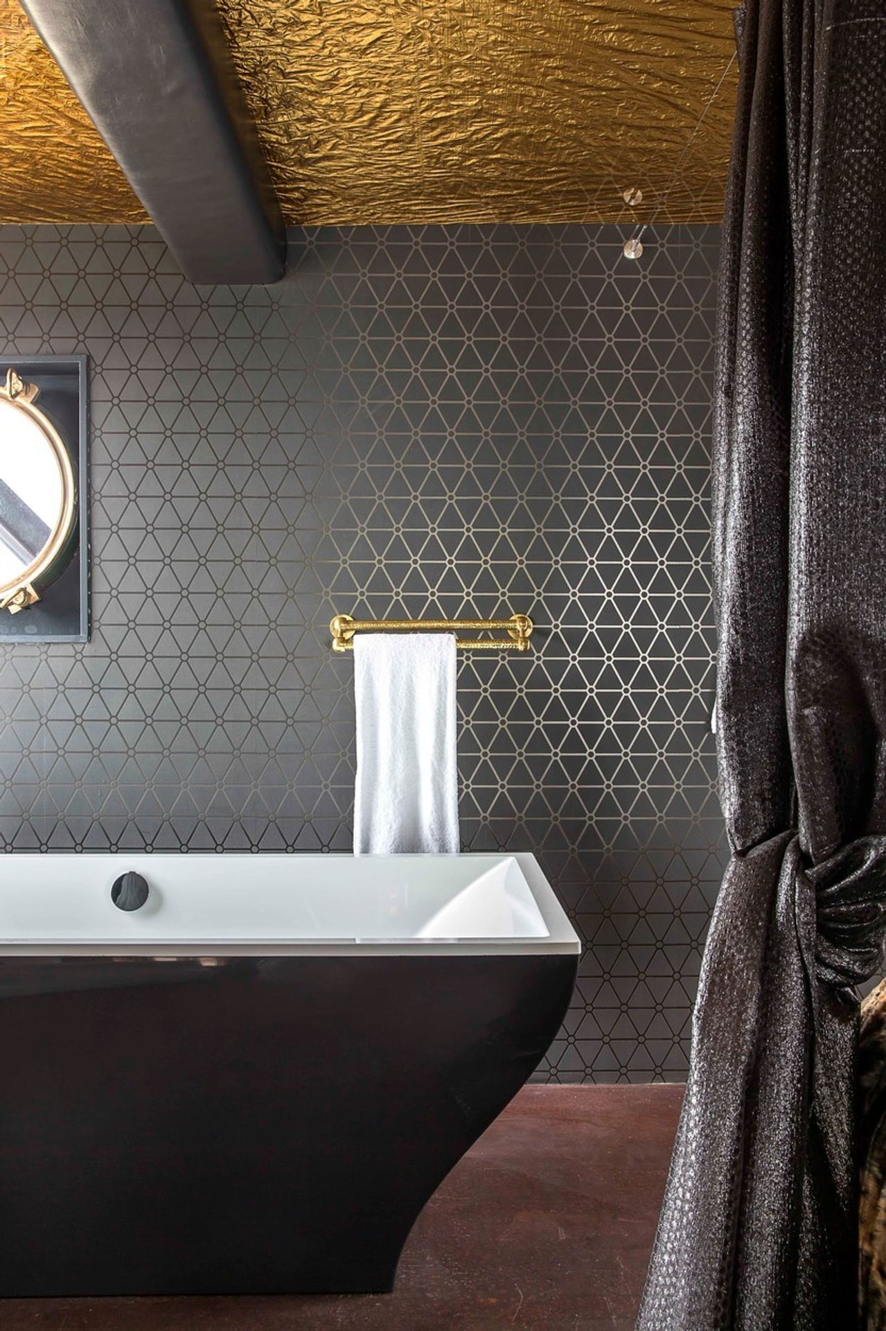 Hotel v přístavním jeřábu - 2 - GALERIE: Hotel v přístavním jeřábu (6/7)