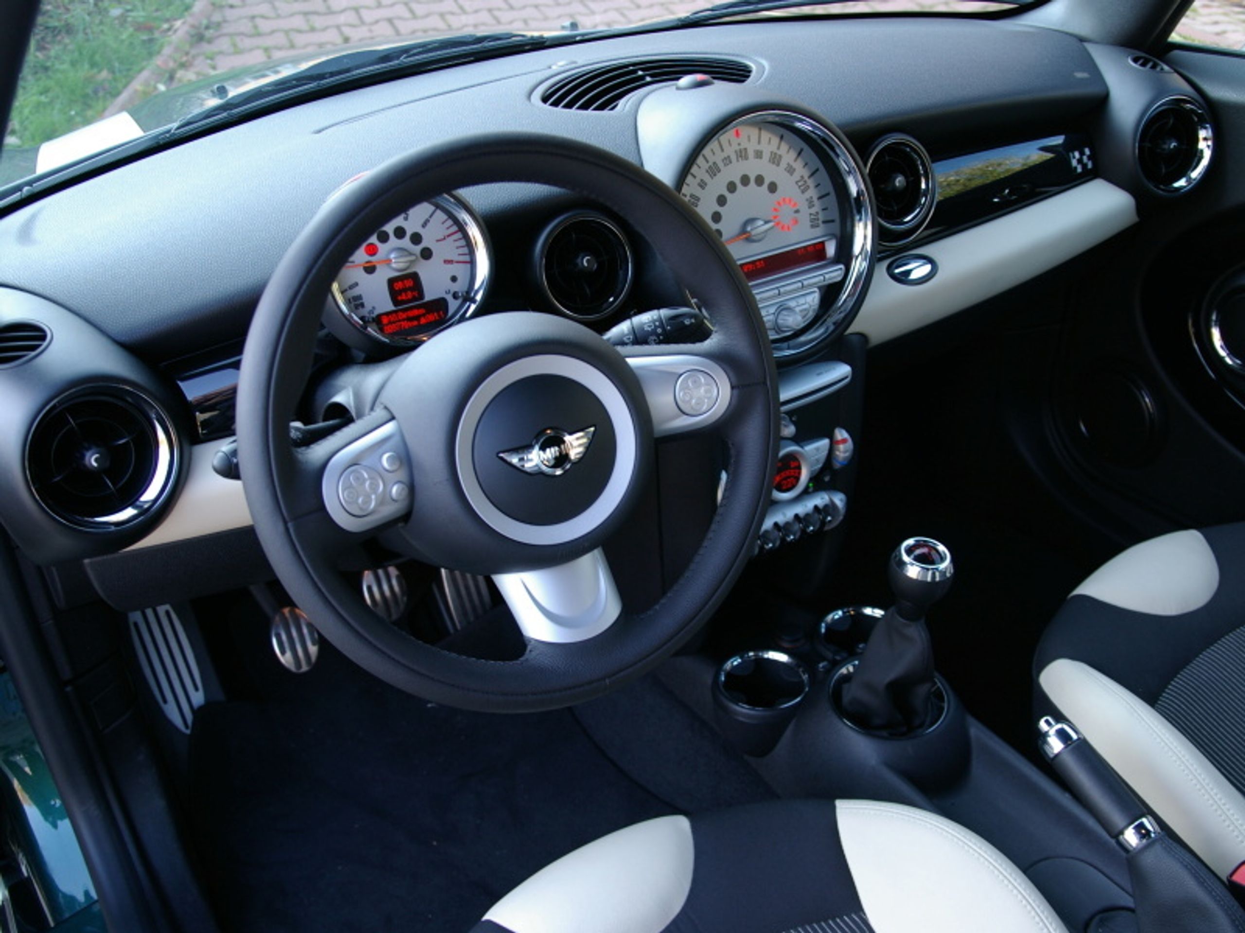 Mini John Cooper Works - GALERIE Mini JCW (2/7)