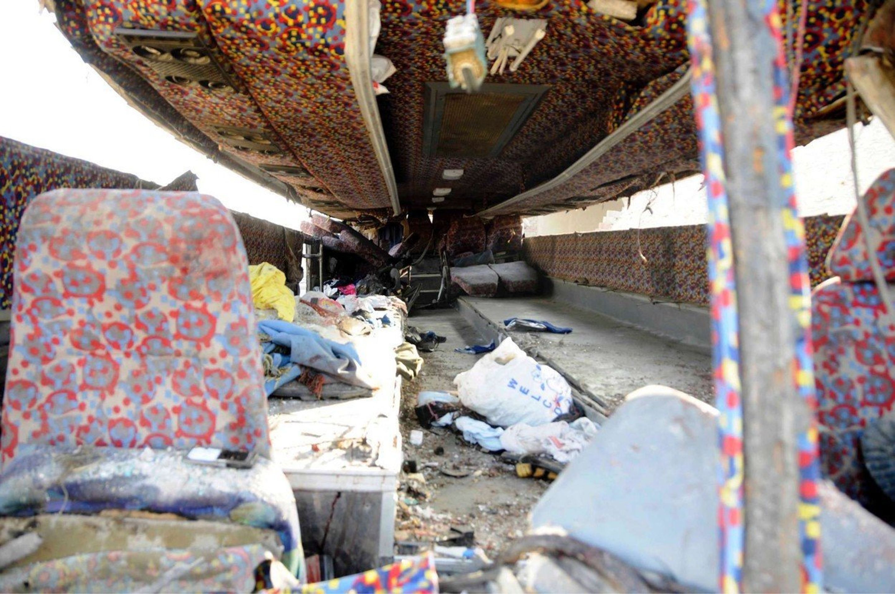 Nehoda turistického autobusu v Egyptě - 1 - GALERIE: Nehoda turistického autobusu v Egyptě (1/3)