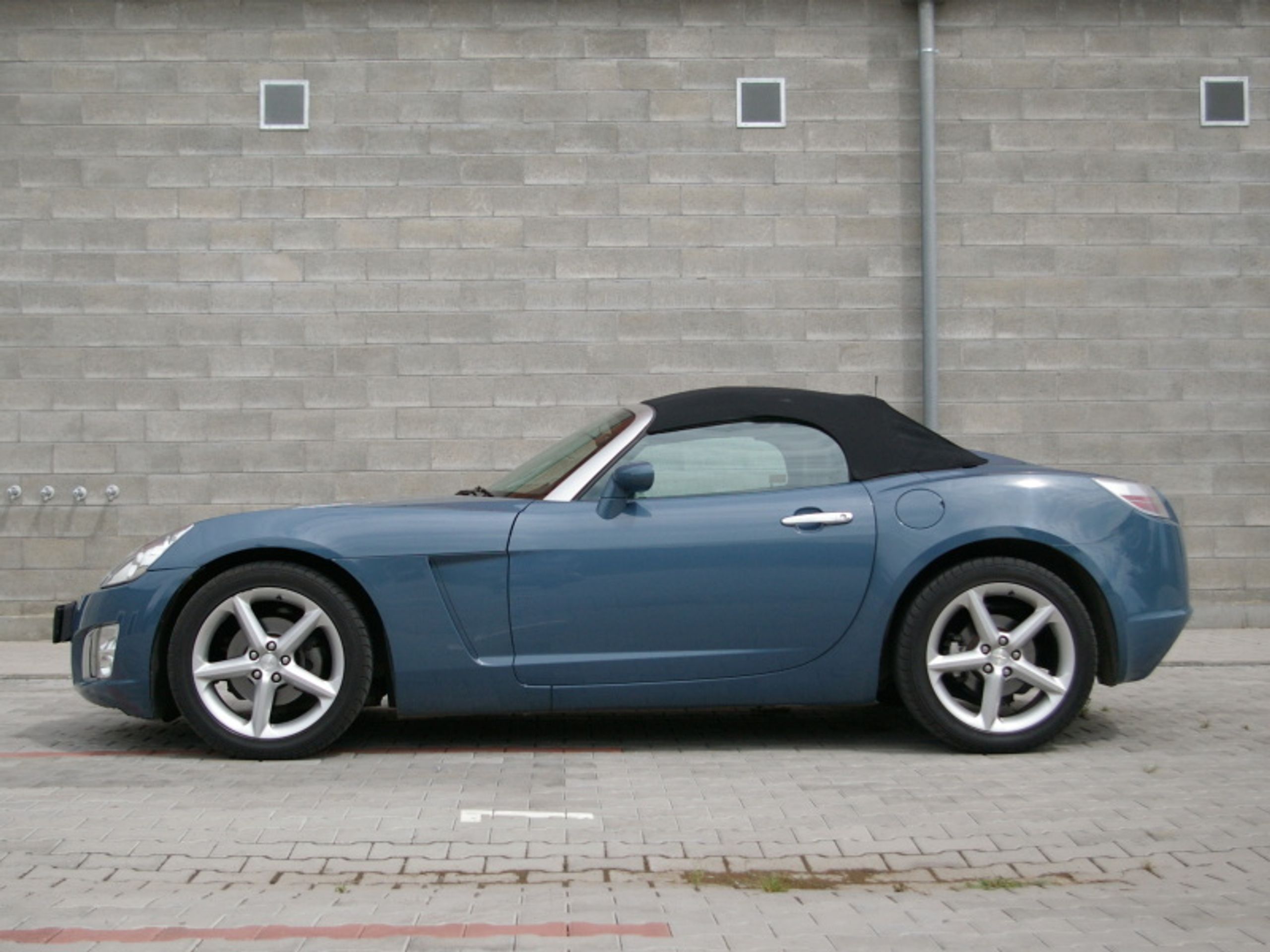 Opel GT - GALERIE Opel GT (2/9)