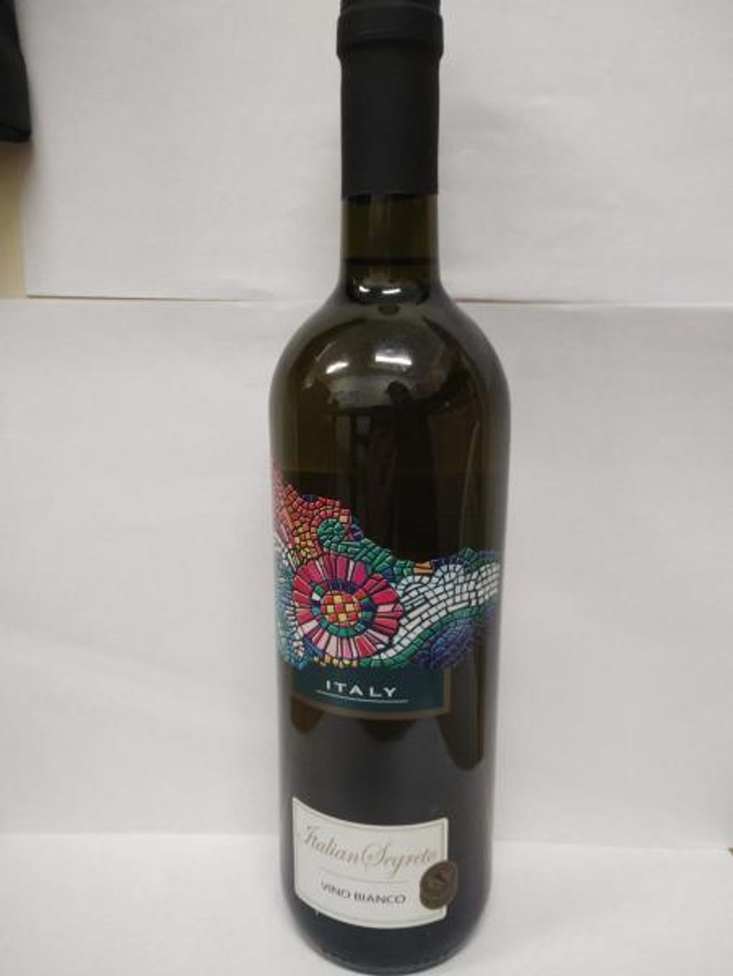 Vino bianco dry (Billa) - Inspekce varuje před víny z Tesca a Billy (1/11)