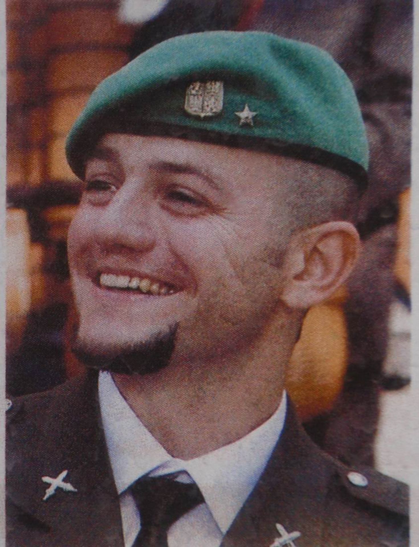 Rotmistr Adrian Werner padl 9. října 2011 - GALERIE: Seznam českých vojáků, kteří zemřeli v misích v Afghánistánu (4/13)