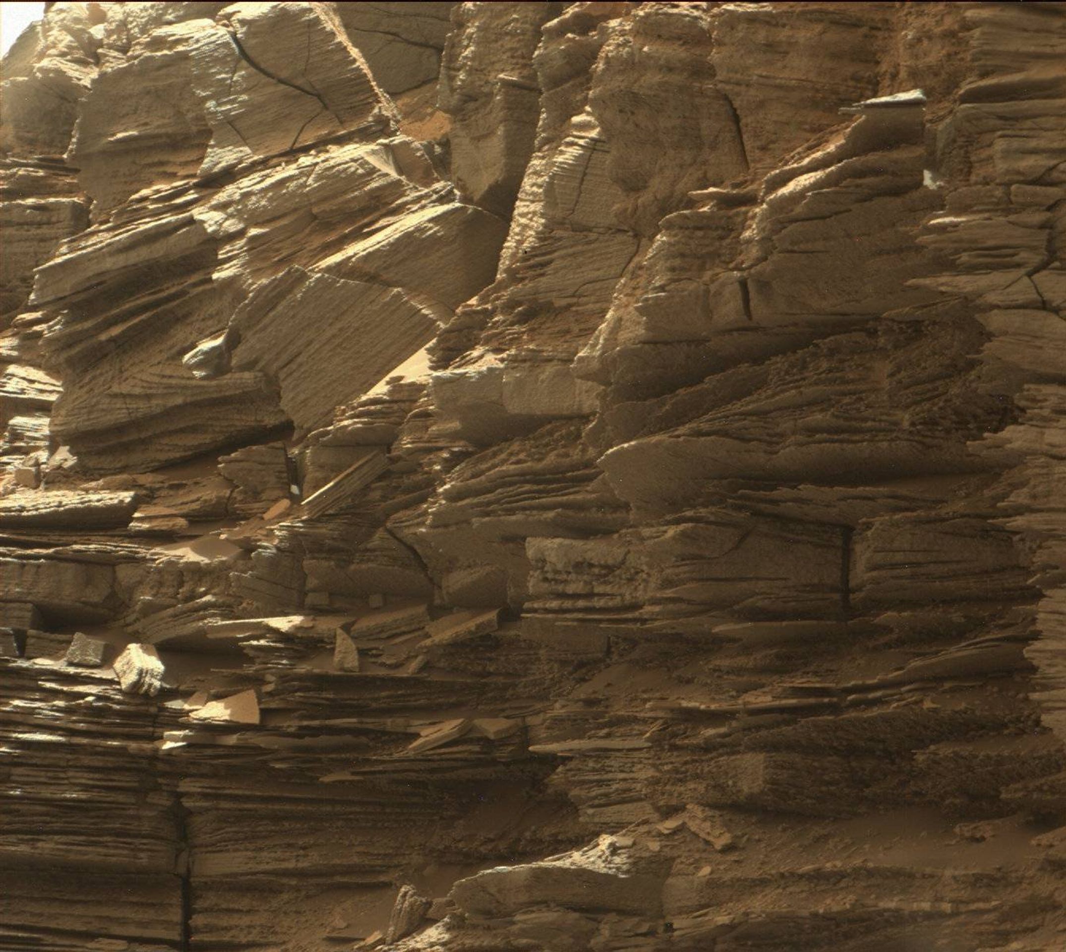 Písečné formace u Mount Sharp na Marsu - GALERIE: Úžasné snímky písečných formací na Marsu (1/5)