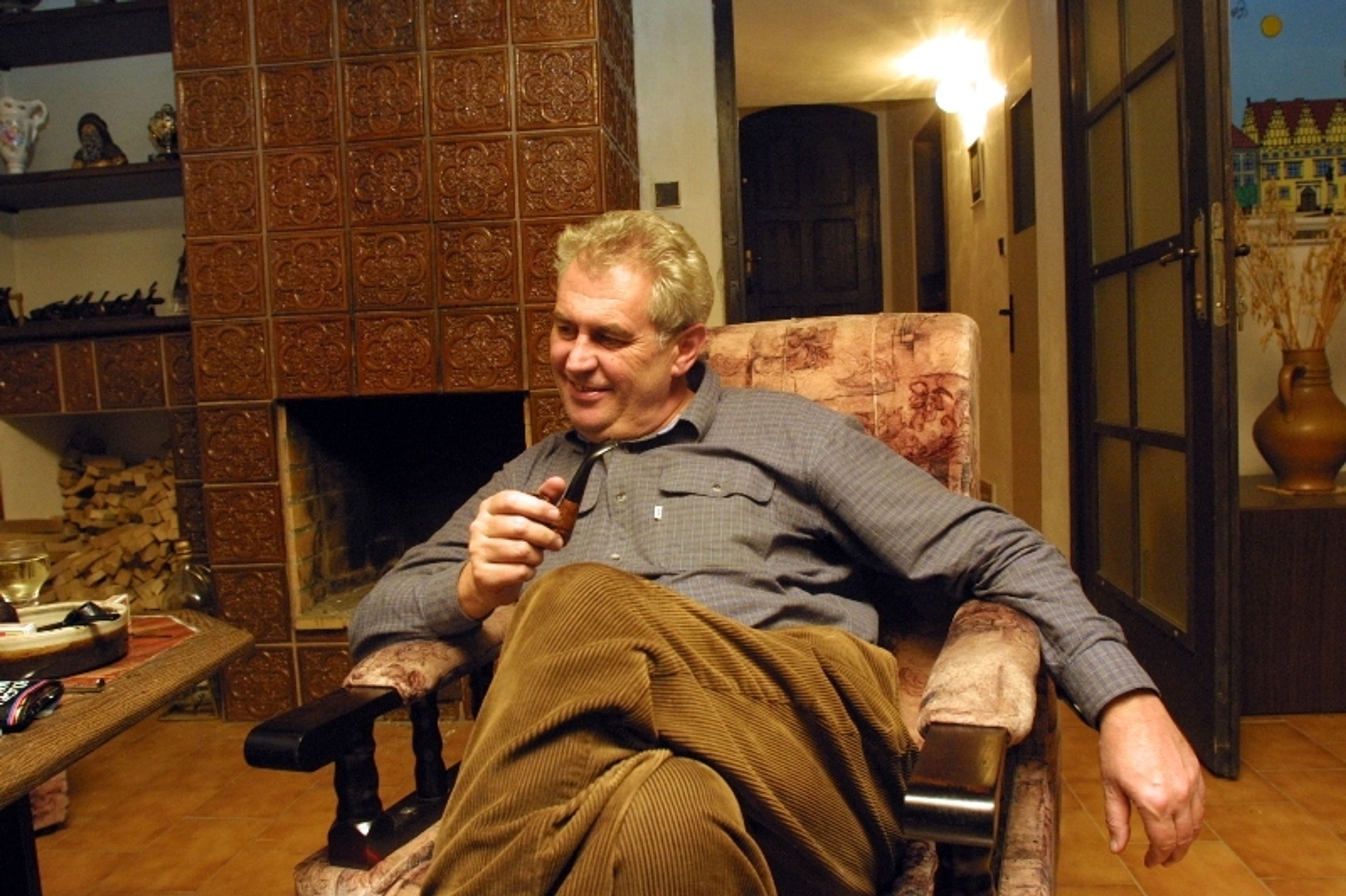 Zeman na chatě na Vysočině - 2 - GALERIE: Zemanova chata v Novém Veselí a byt v Praze (2/4)