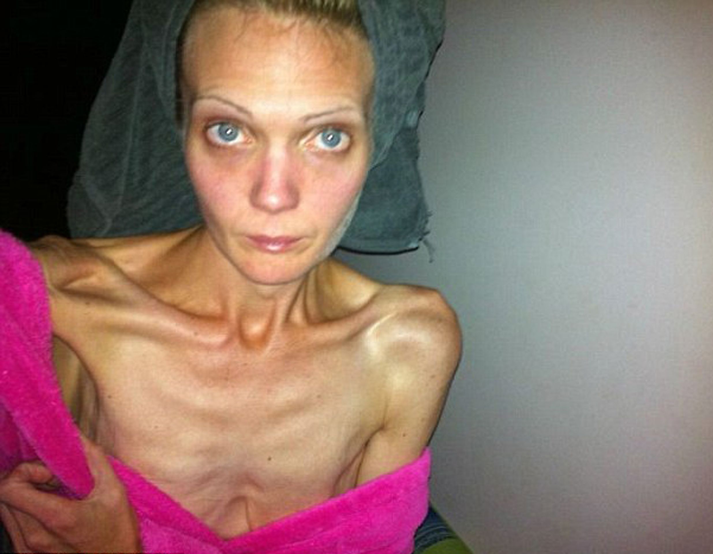 Jodi Cahill - 4 - GALERIE: Jodi Cahill (4/6)