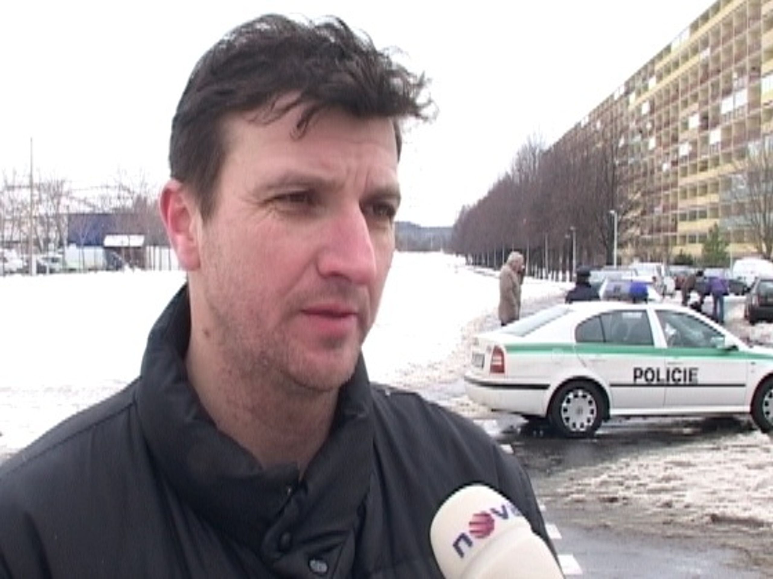 Policista Josef Mareš - Útočník provrtal Ukrajince několika kulkami (2/3)