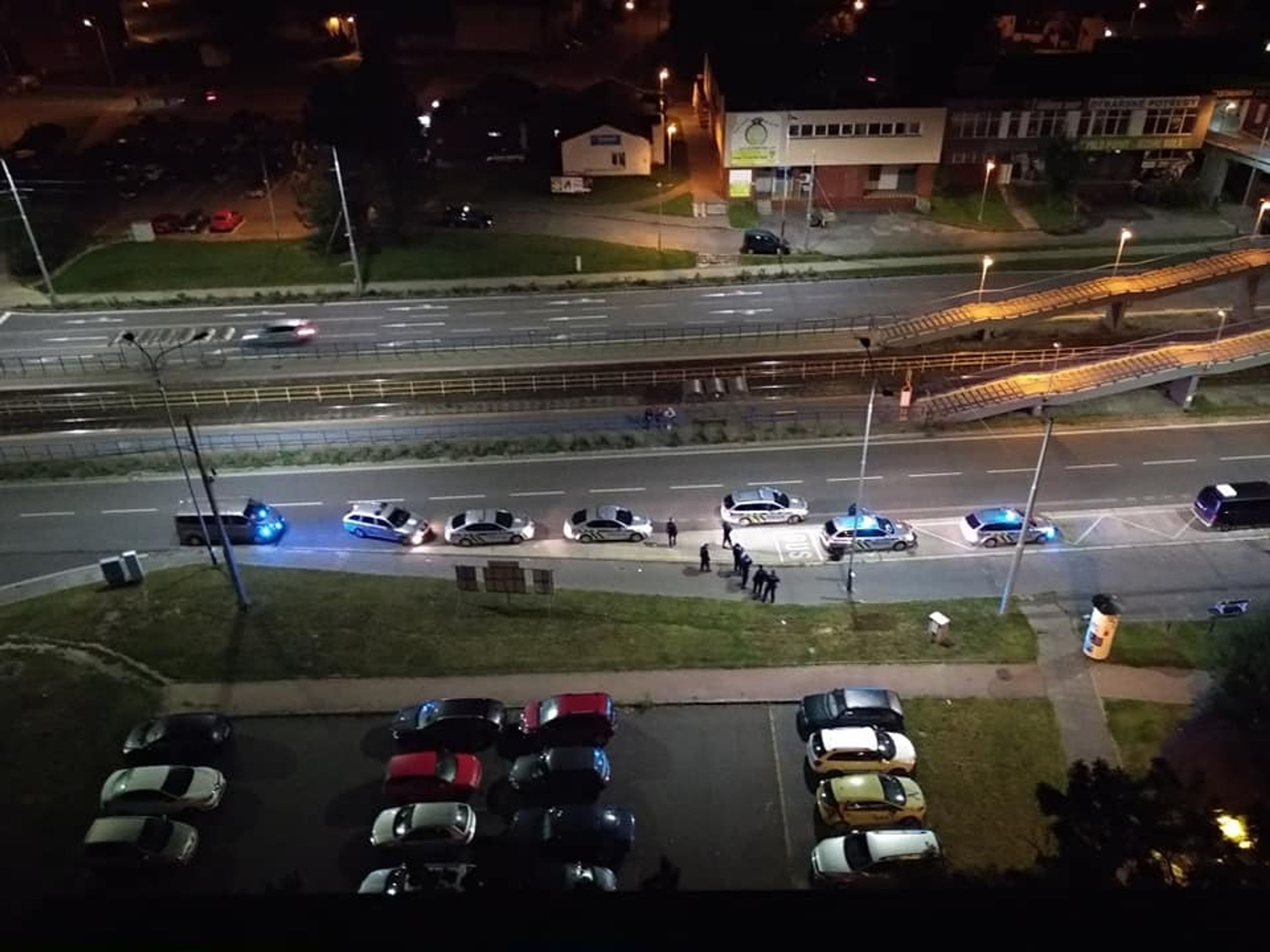 Hromadná bitka v Ostravě - 5 - GALERIE: Svatba v Ostravě skončila hromadnou rvačkou (1/9)