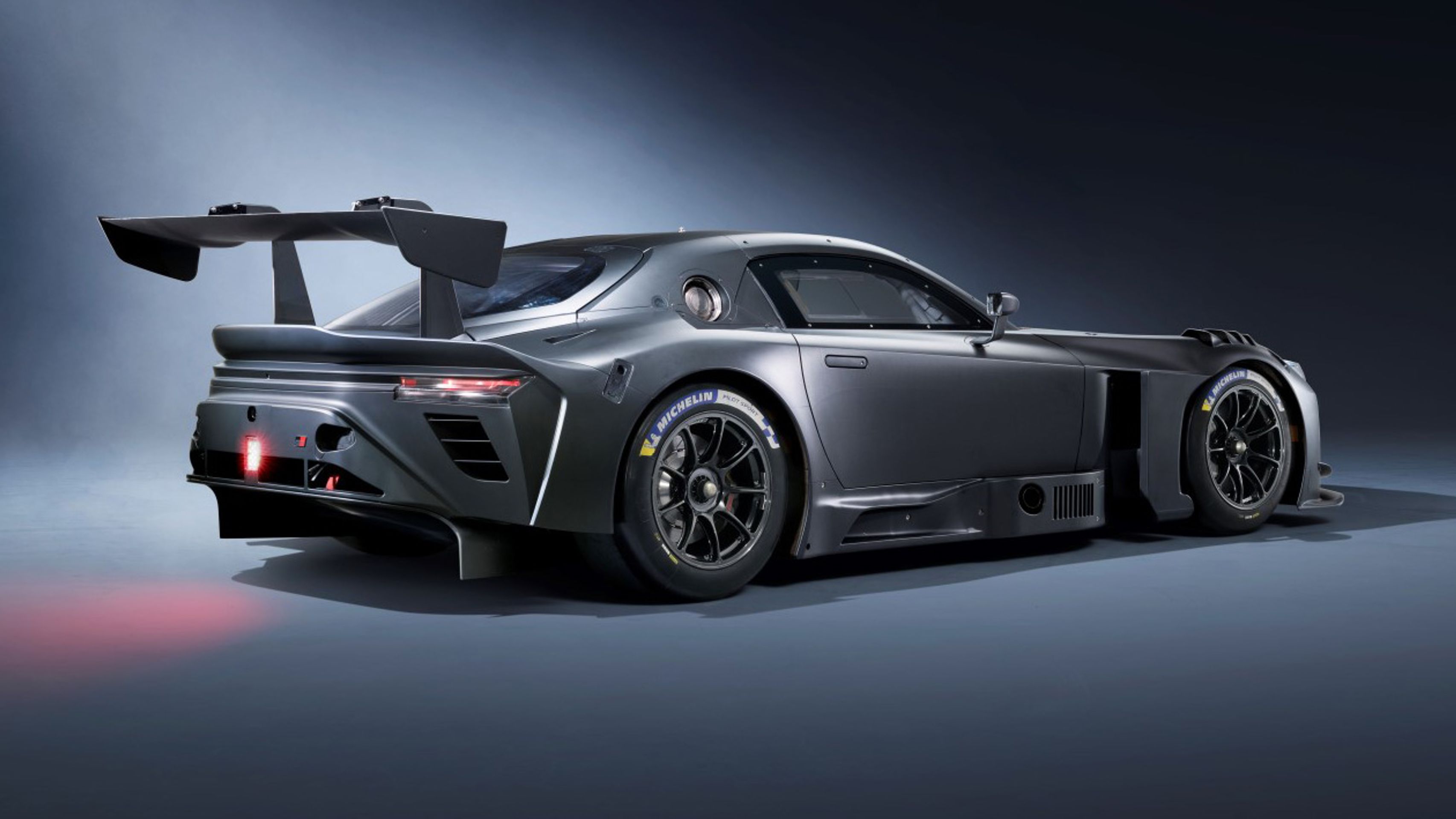 Prototyp Toyota GR GT3 - Prototypy Toyota GR GT a GT3 (5/6)