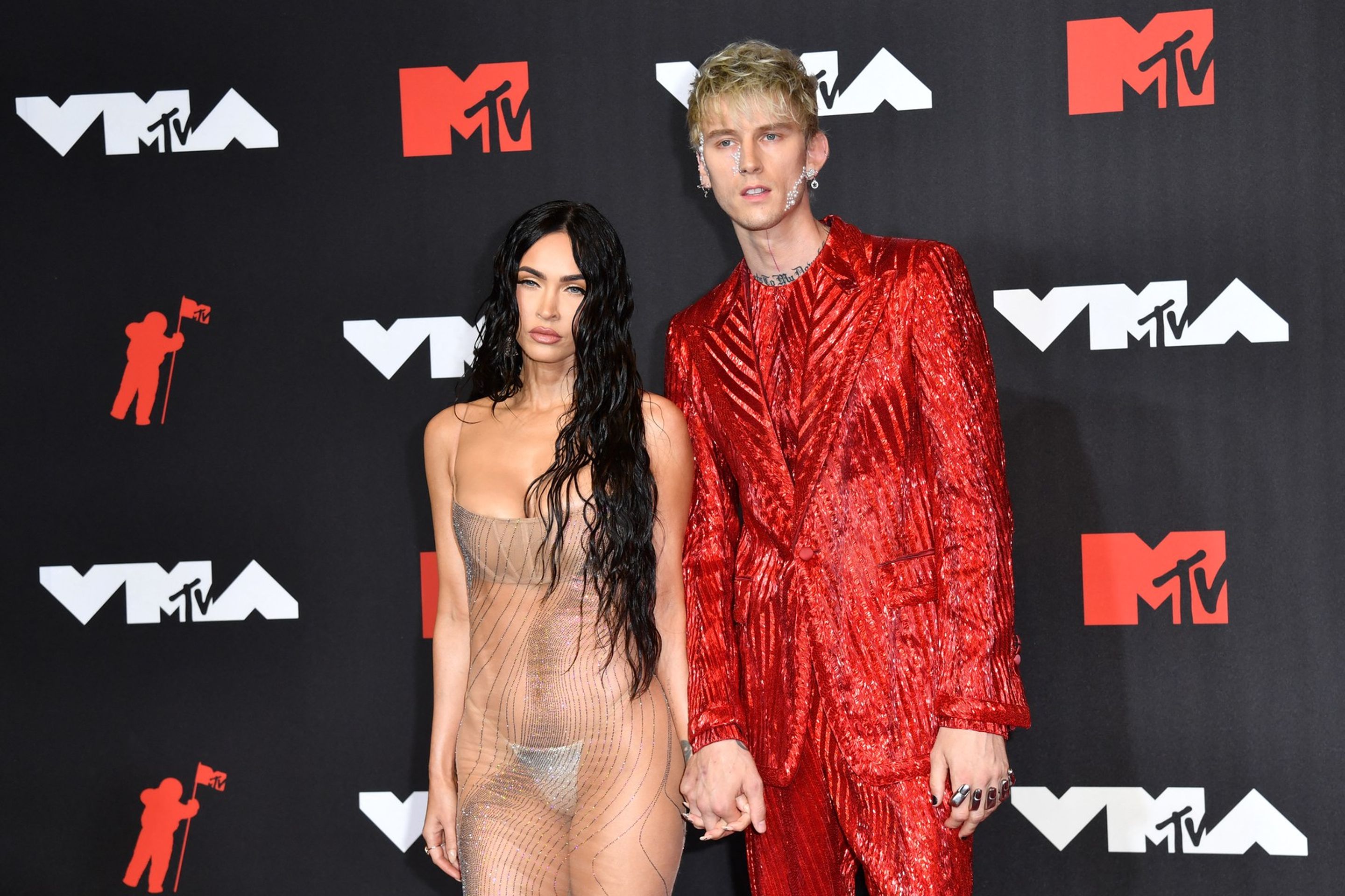 Megan Fox a Machine Gun Kelly, 12. 9. 2021 - Megan Fox a Machine Gun Kelly (4/5)