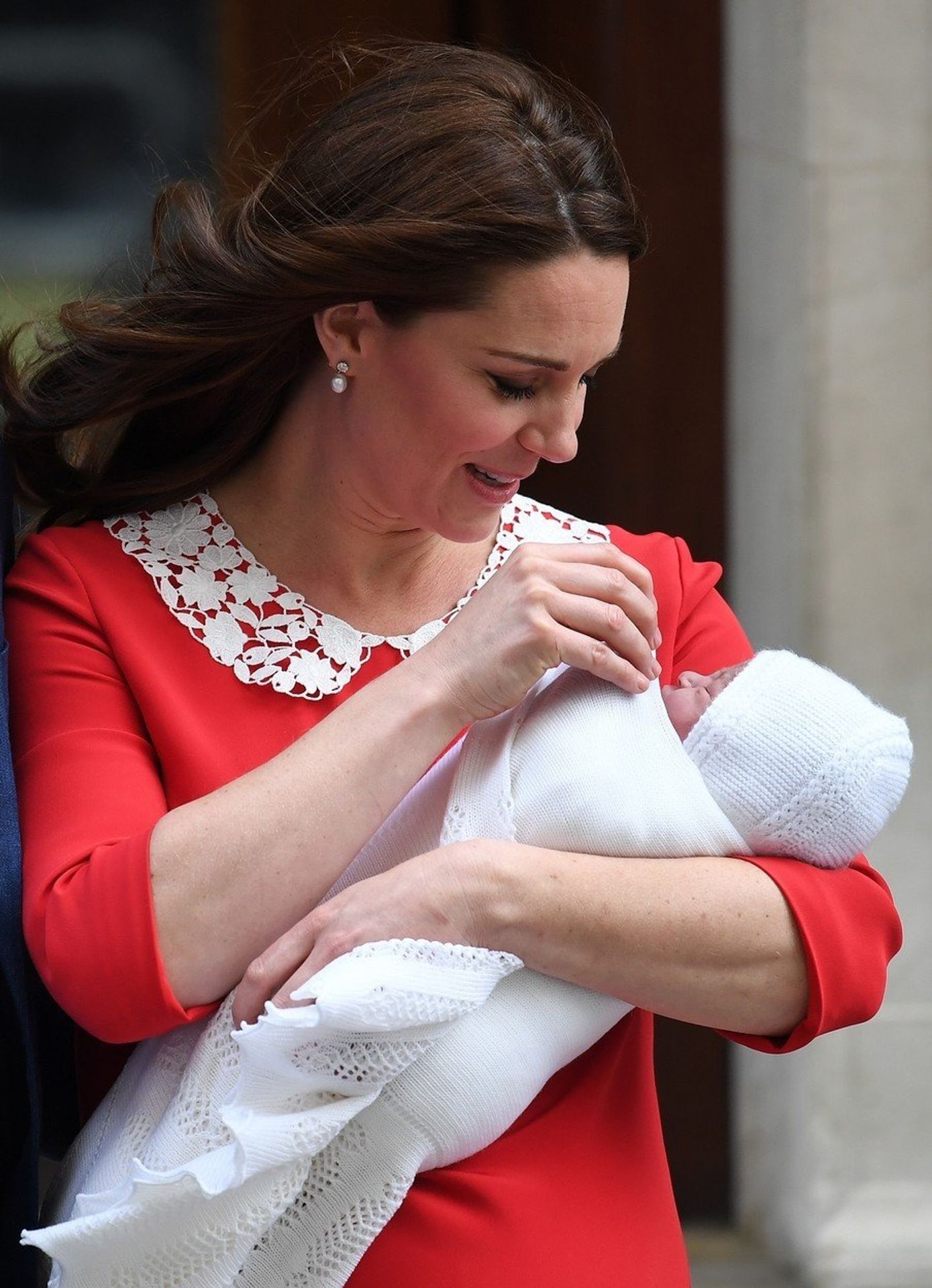 Kate a William se radují z třetího potomka - 3 - GALERIE: Kate a William se radují z třetího potomka (3/8)