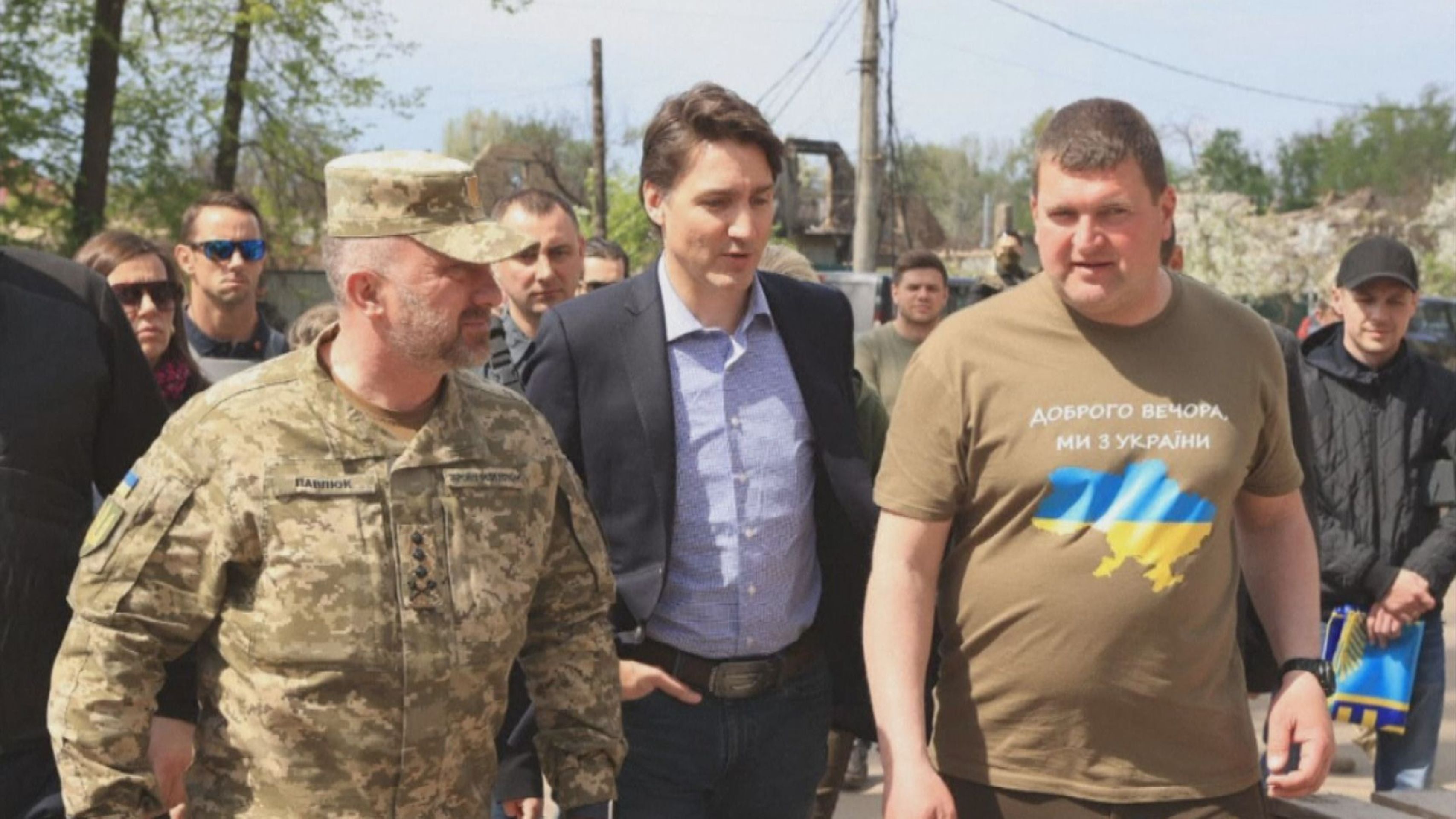 Kanadský premiér Justin Trudeau v Irpiňi - Nedělní návštěvy v Kyjevě (5/6)