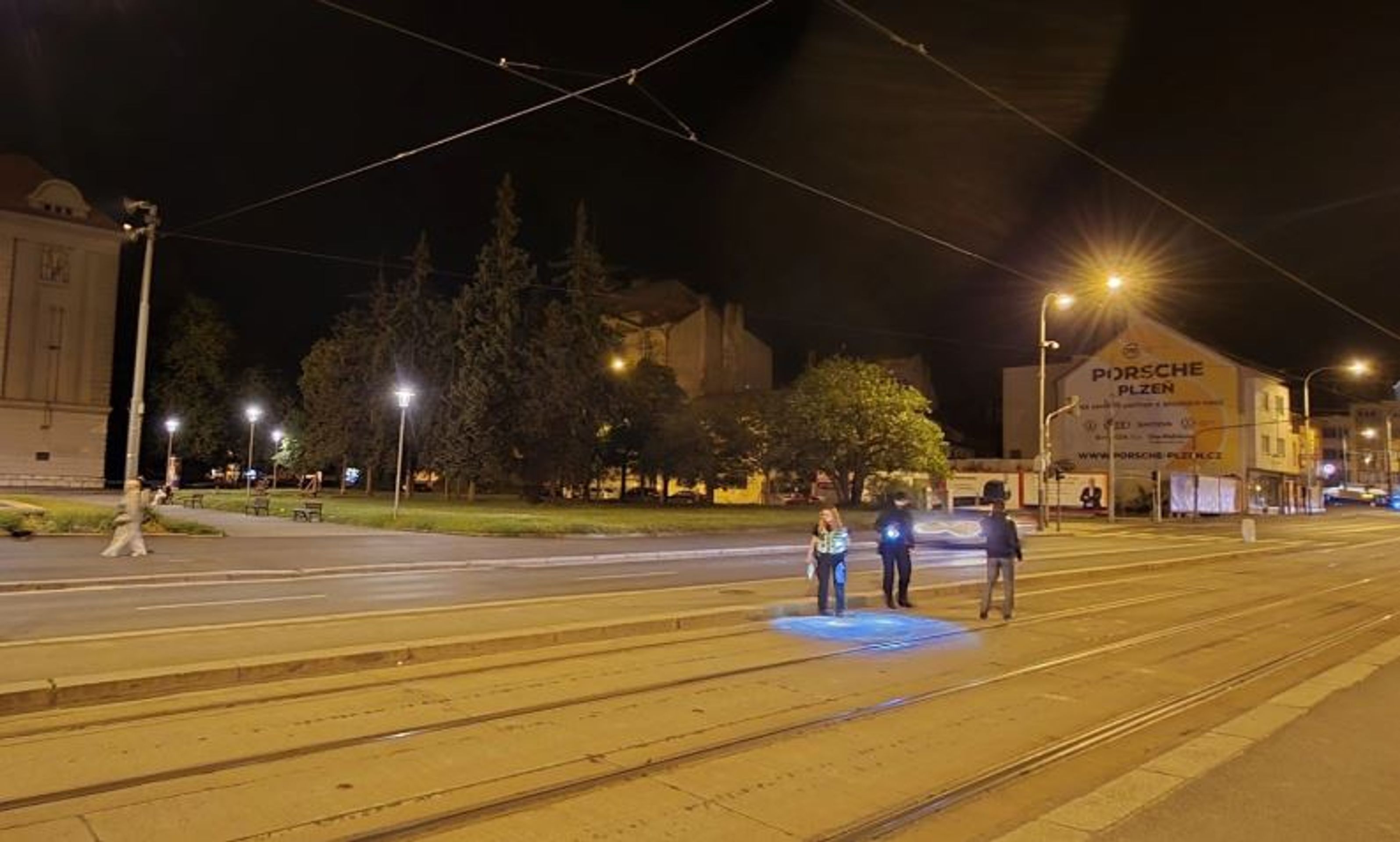 Střet člověka s tramvají v Plzni - Nehoda v Plzni (5/8)