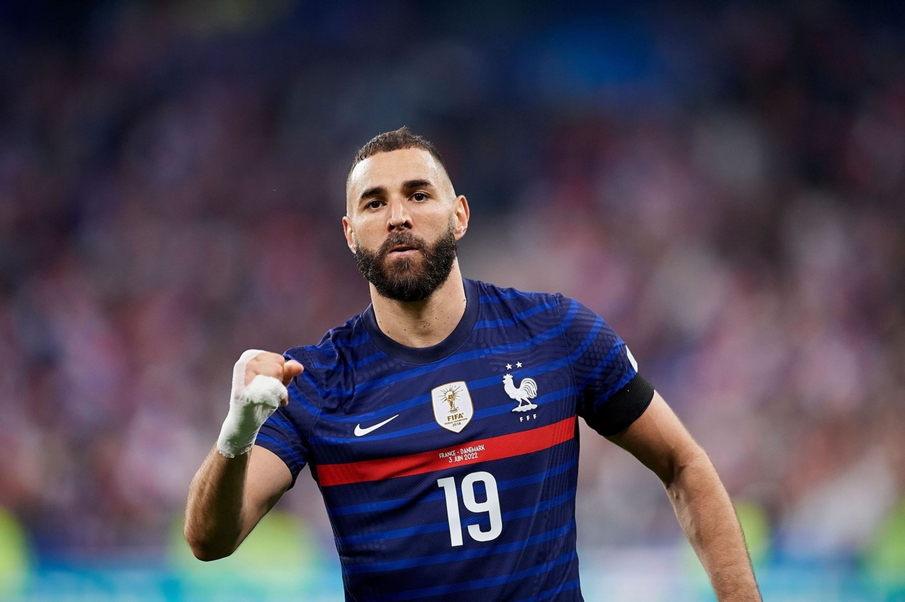Karim Benzema - Ženy Karima Benzemy (4/6)