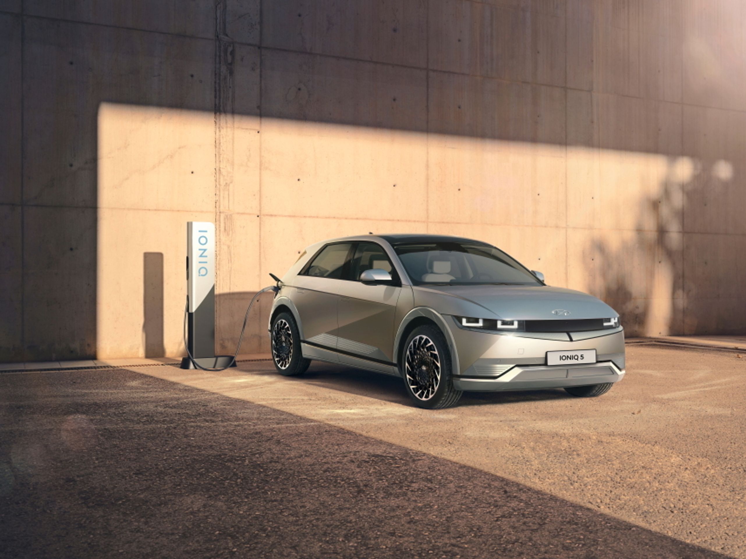 Ioniq 5 - 7 - Fotogalerie: Unikátní elektrický crossover Hyundai Ioniq 5 (10/13)