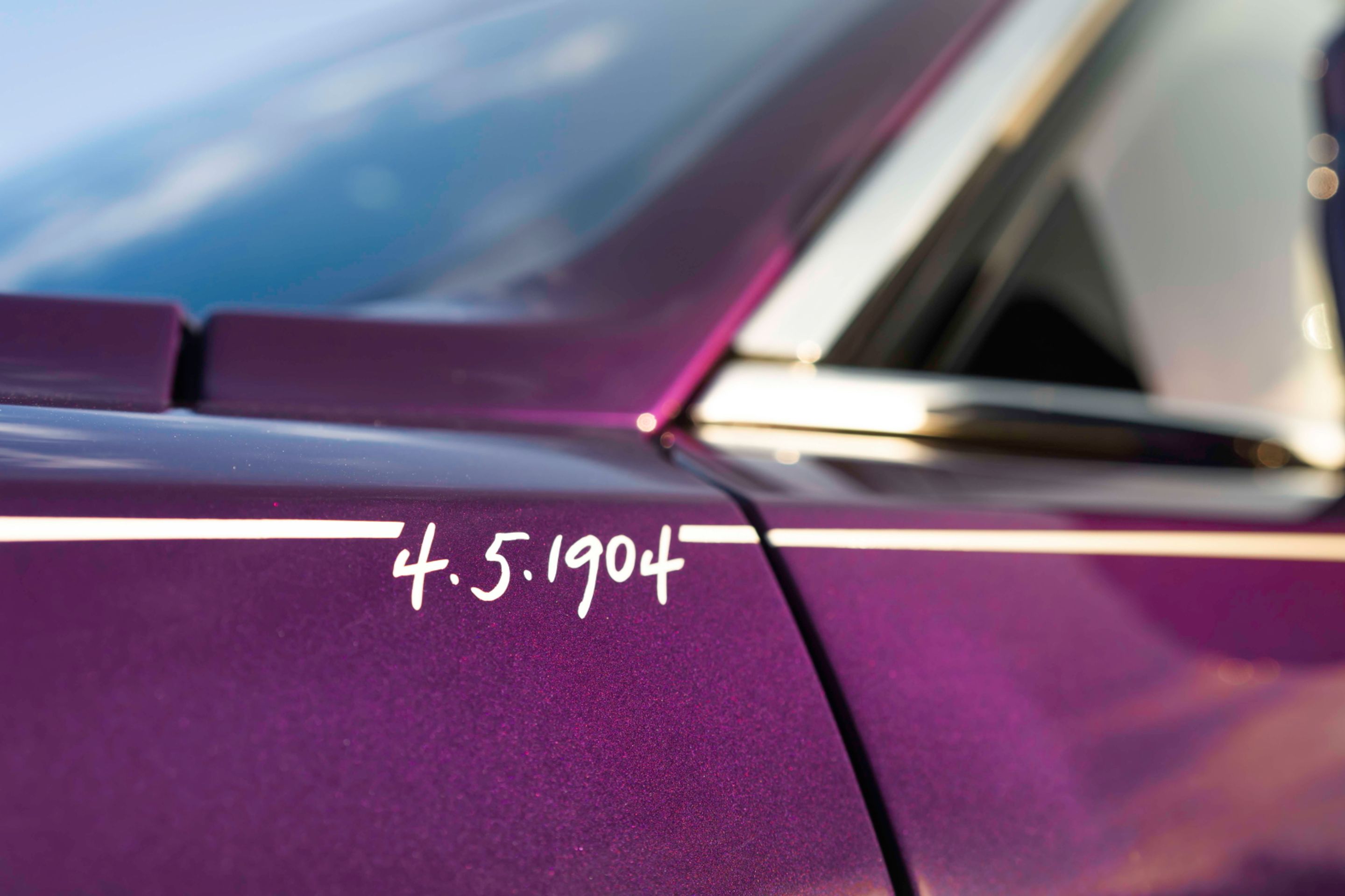 Rolls-Royce Ghost Extended Series II – The Encounter - Rolls-Royce Ghost Extended Series II – The Encounter (2/5)