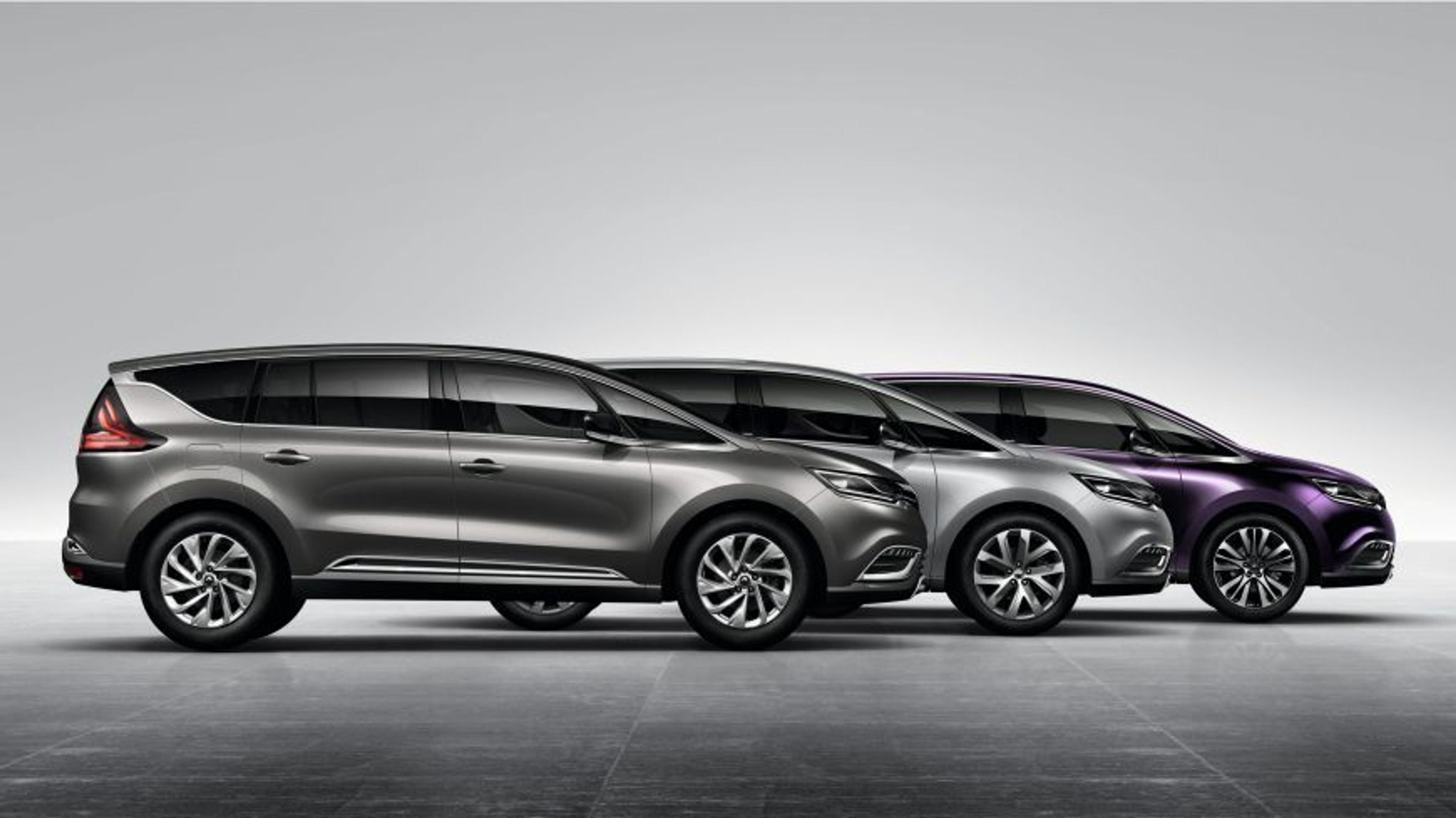 Renaultu padaly prodeje modelů Espace, osobní verze Kangoo i Talismanu. Zájem o Espace klesl o víc než 53 %, Kangoo doplatil na přísnější měření emisí a luxusní Talisman oslovil o 56 % zákazníků méně než rok před tím. - Fotogalerie: Největší propadáky loňského roku (8/9)