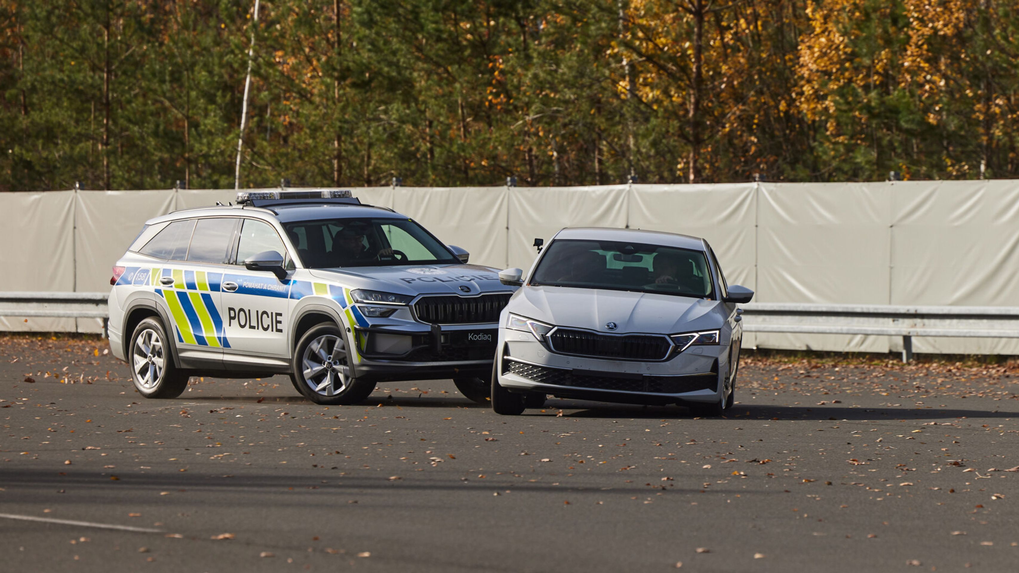 Ukázka PIT manévru - Nové policejní kodiaqy (11/13)