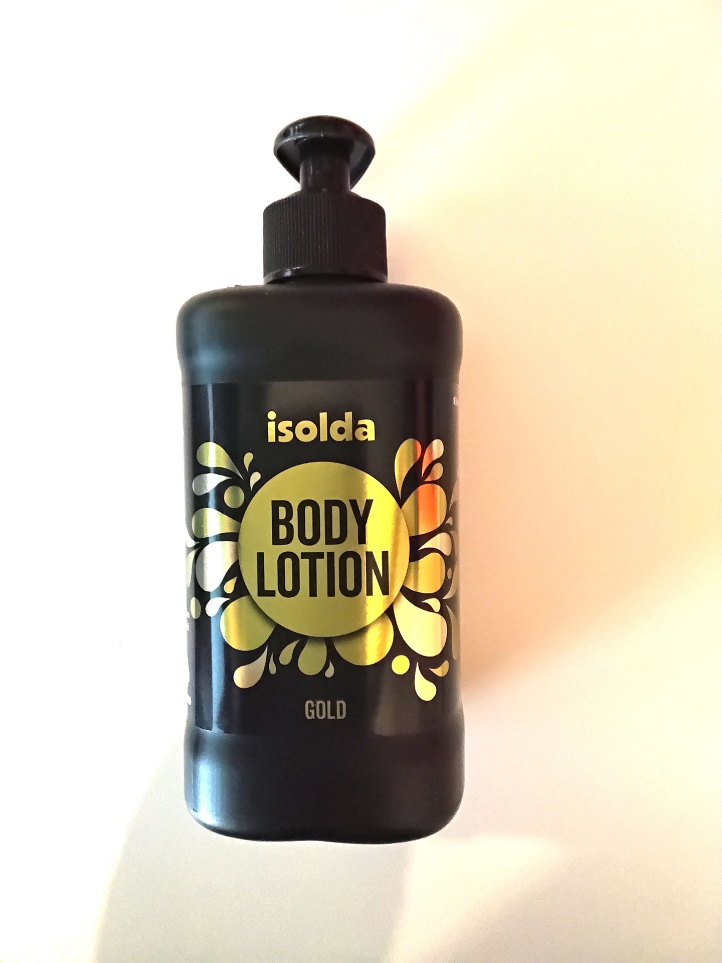 ISOLDA – Gold body lotion - Nebezpečná kosmetika (19/22)