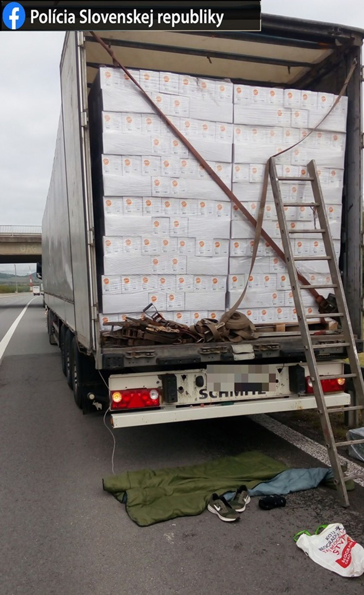Slovenská policie zadržela dva migranty - 3 - GALERIE: Slovenská policie zadržela dva migranty (4/4)