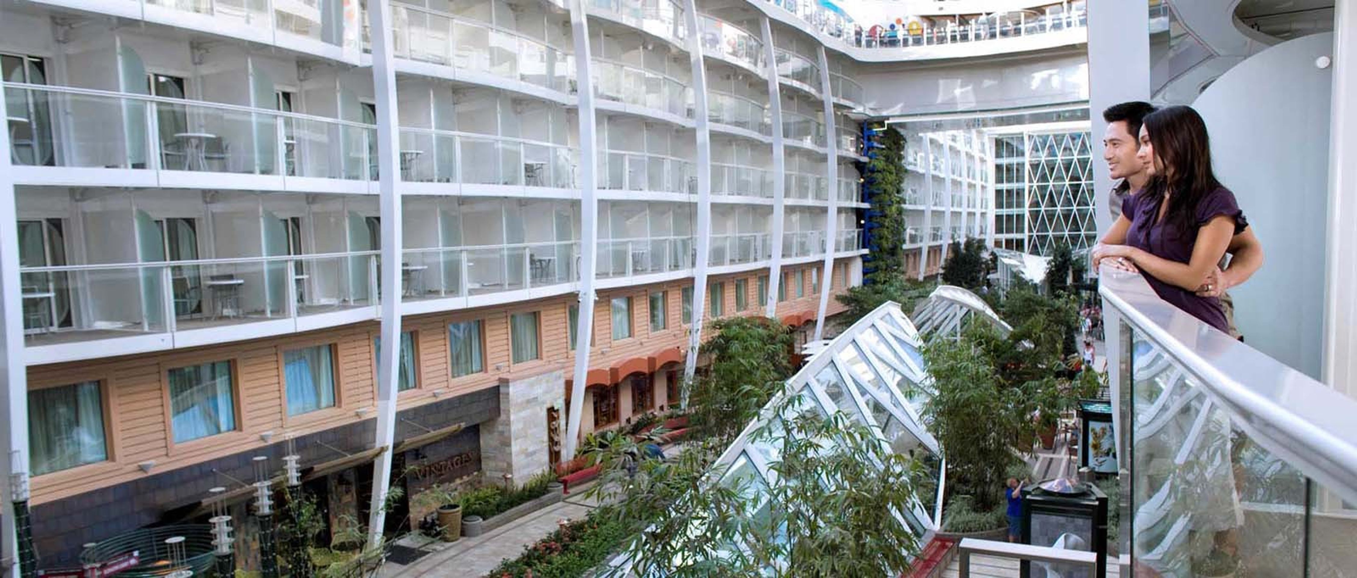 Harmony of the Seas - vizualizace - 17 - GALERIE: Harmony of the Seas (10/21)