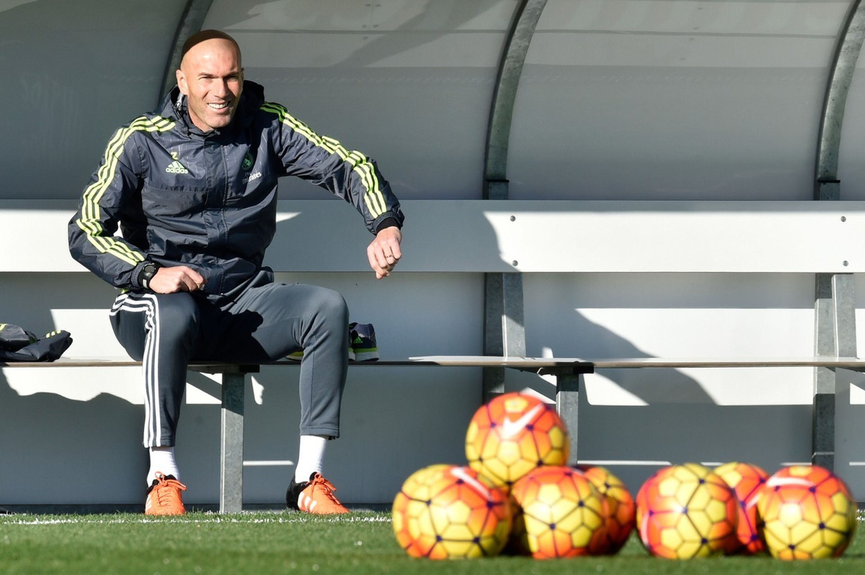 Zidane vedl první trénink Realu - 6 - GALERIE: Zidane vedl první trénink Realu (5/10)
