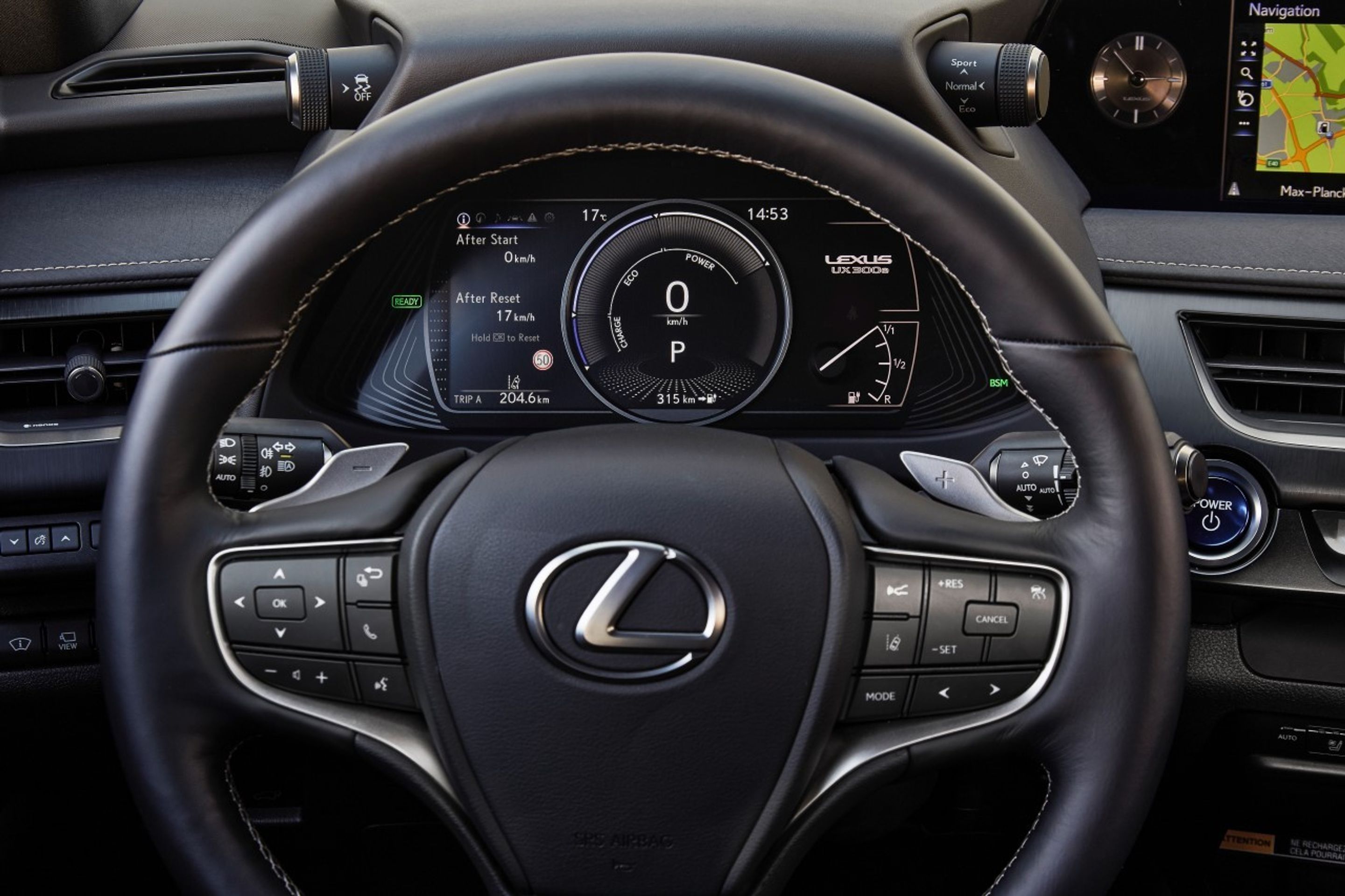 Elektrický crossover Lexus UX 300e - 35 - Fotogalerie: Crossover Lexus UX - elektromobil vs. hybrid (9/21)