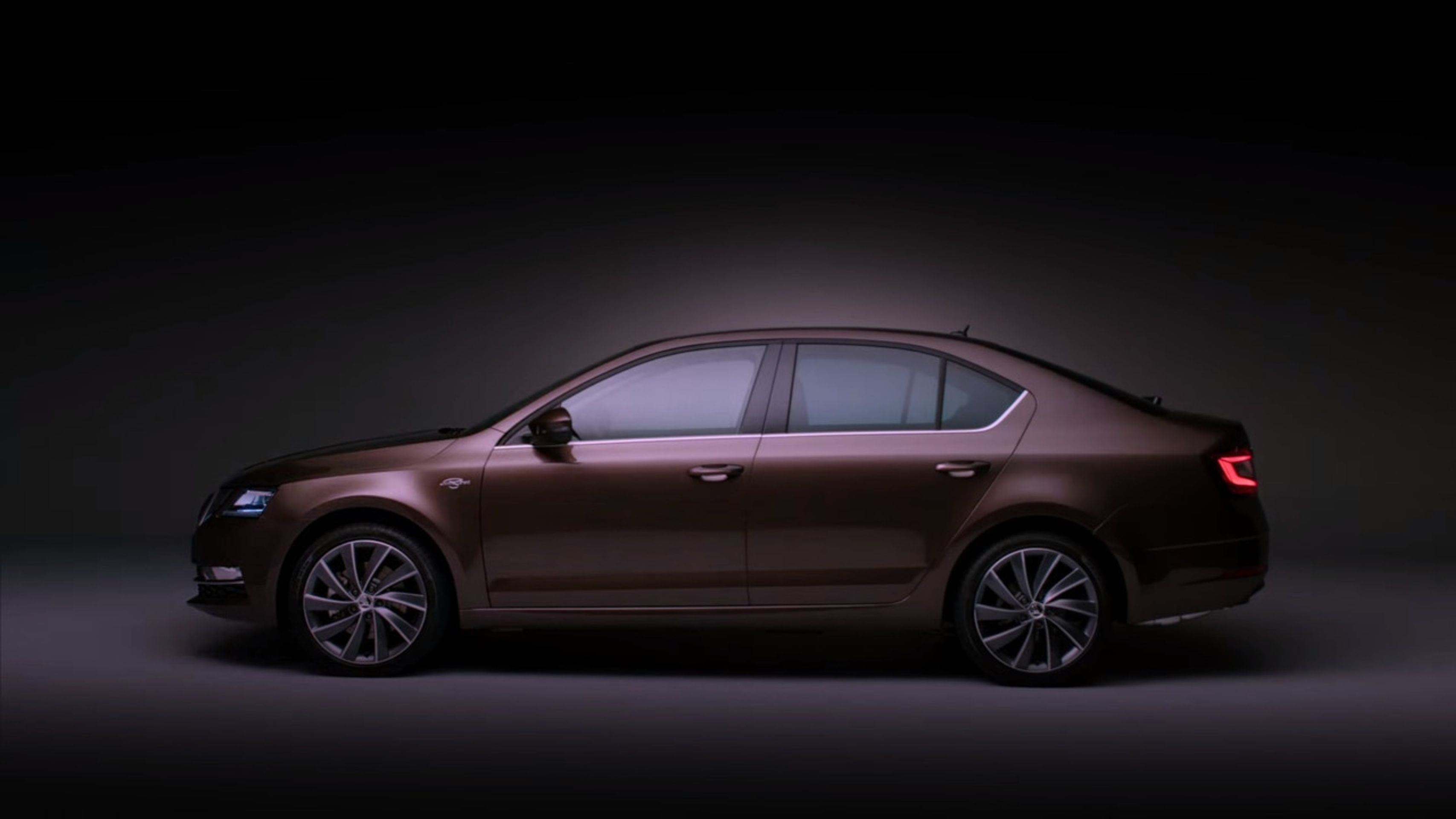 škoda octavia - 22 - GALERIE: Faceliftovaná Škoda Octavia (19/20)