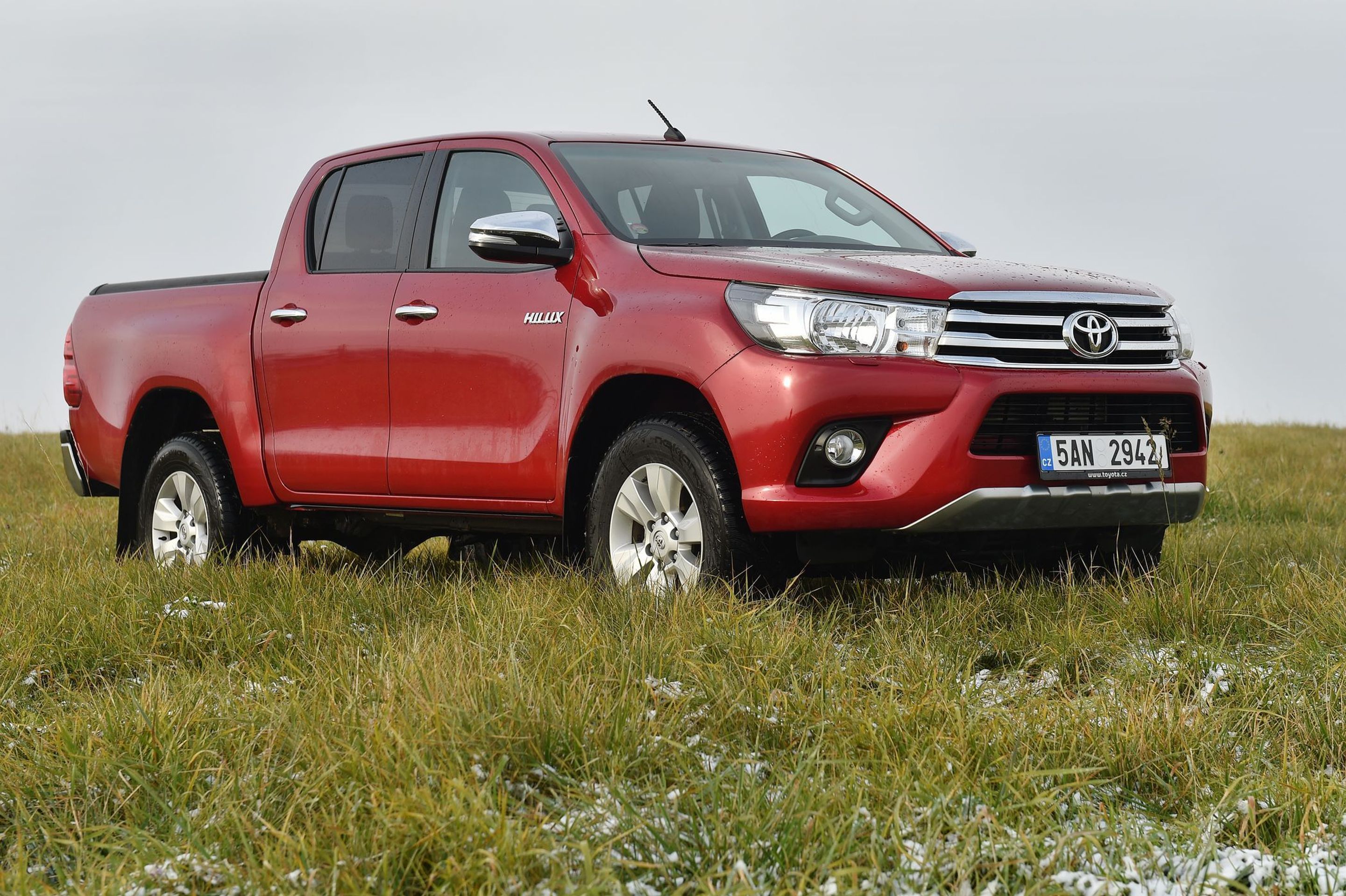 Toyota Hilux - 2 - GALERIE: Toyota Hilux (1/18)