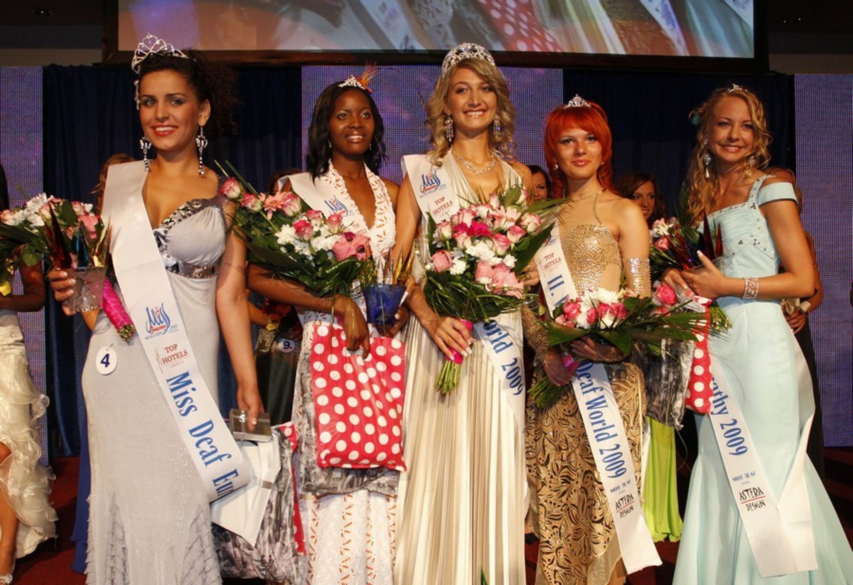 Miss Deaf World-20 - GALERIE: Miss neslyšící světa 2009 (1/7)
