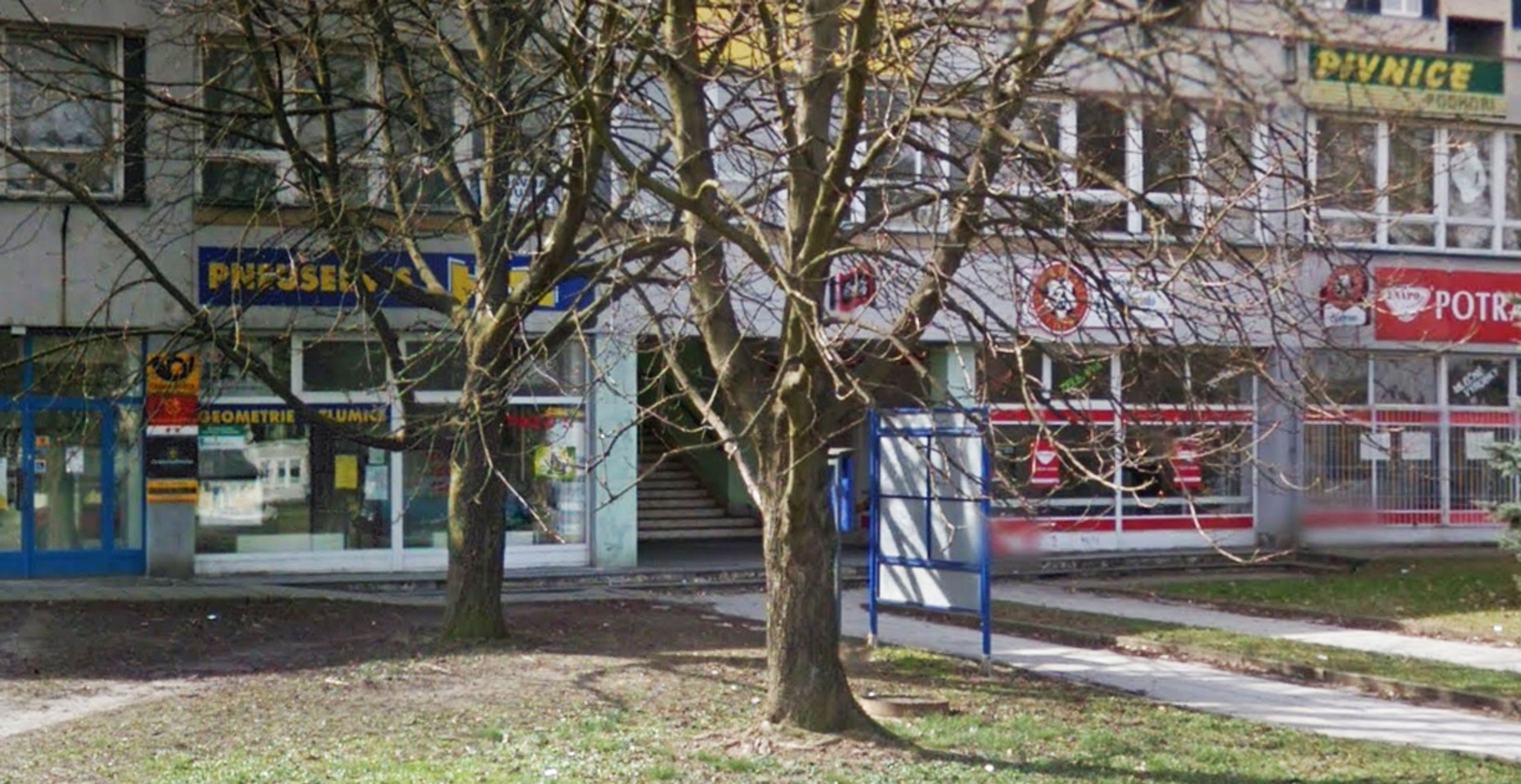 Poštovní pobočka Zlín - Česká pošta ruší pobočky (3/18)