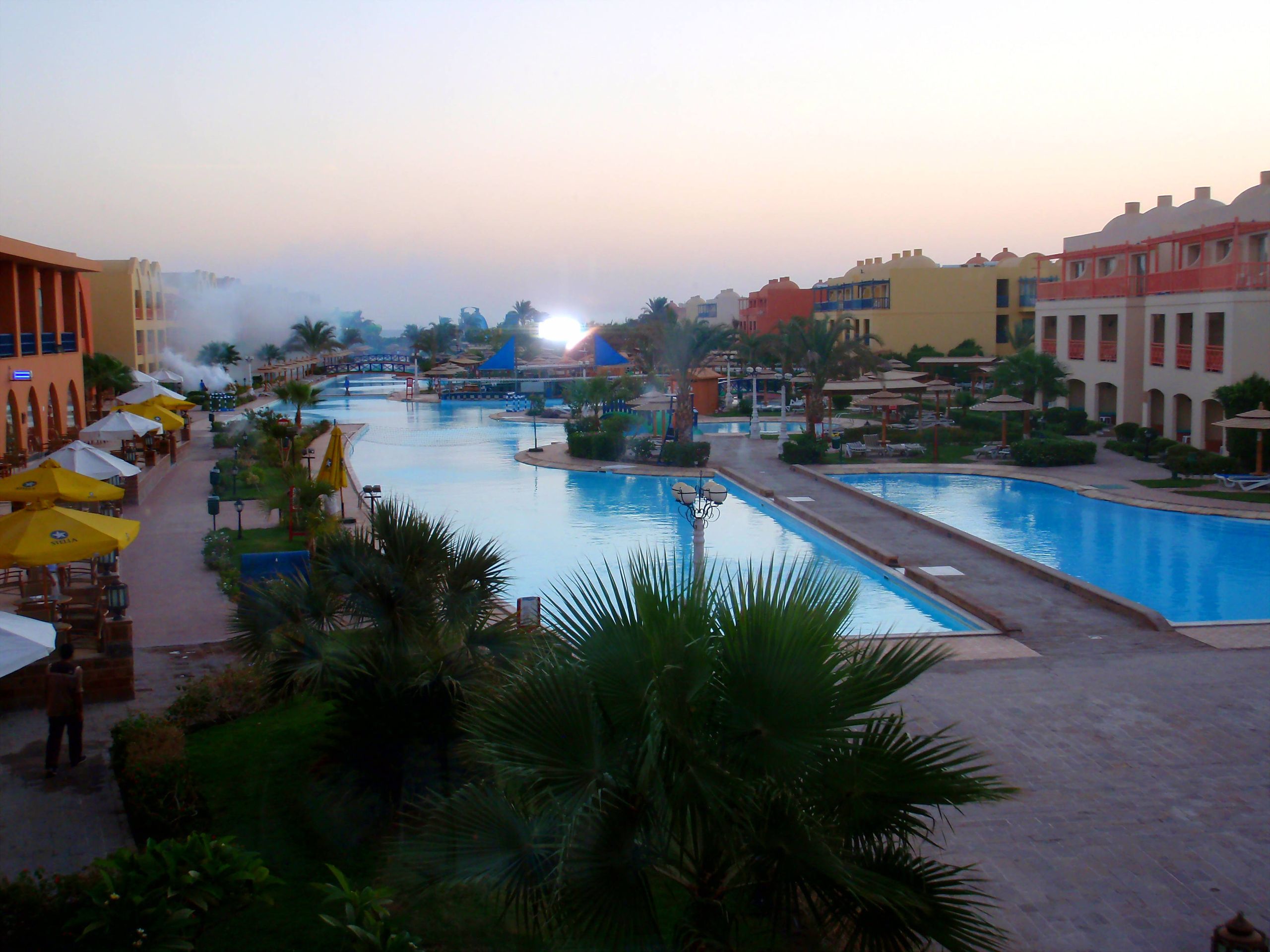 Egypt - letovisko, kde zemřela Monika a Klárka Kramné - 4 - Letovisko, kde zemřela Monika a Klárka Kramné - 2. část (4/18)