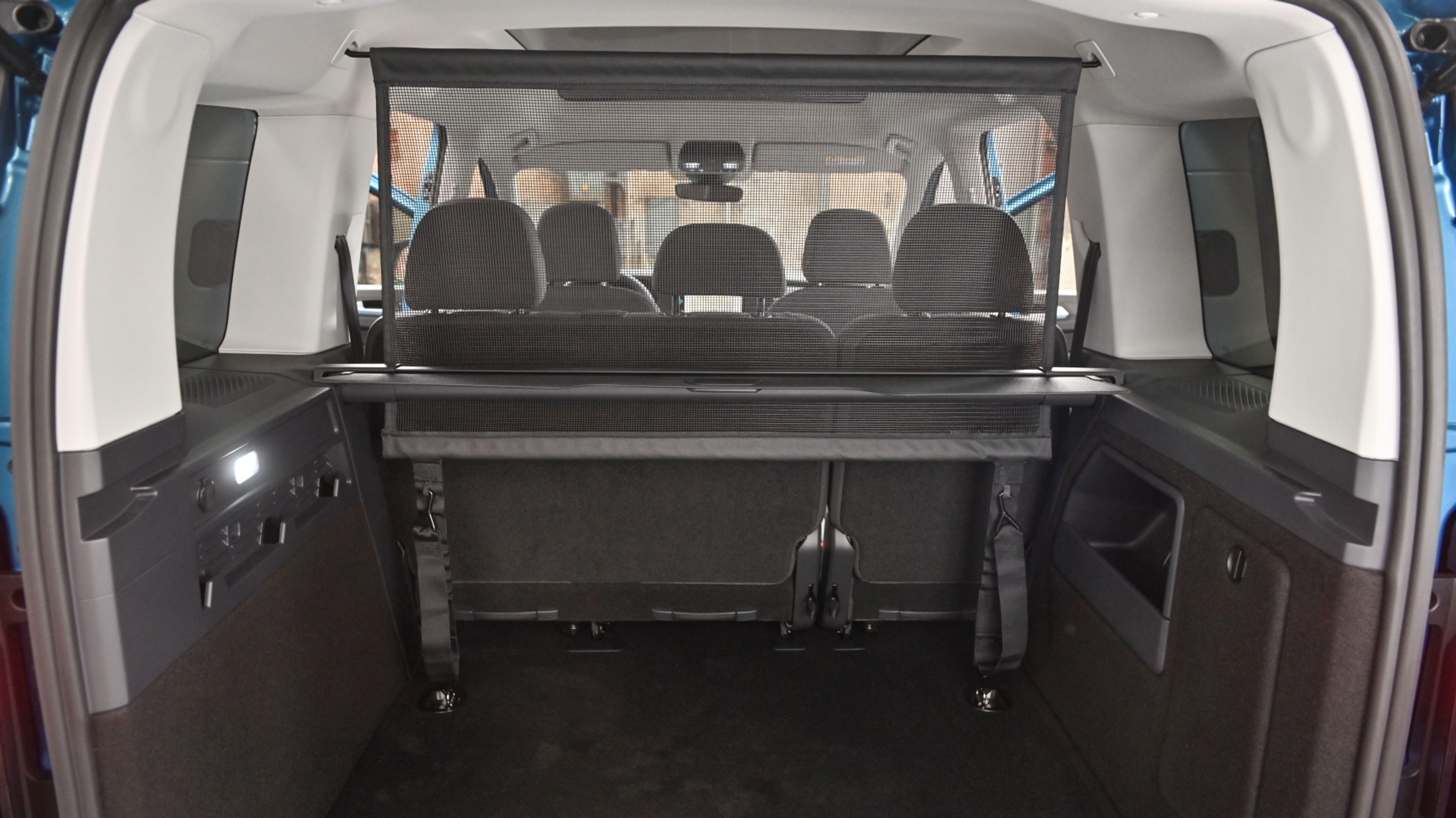 Volkswagen Caddy 5. generace - 20 - Fotogalerie: Nový Caddy jako dříč, obytňák i auto pro rodinu (15/43)