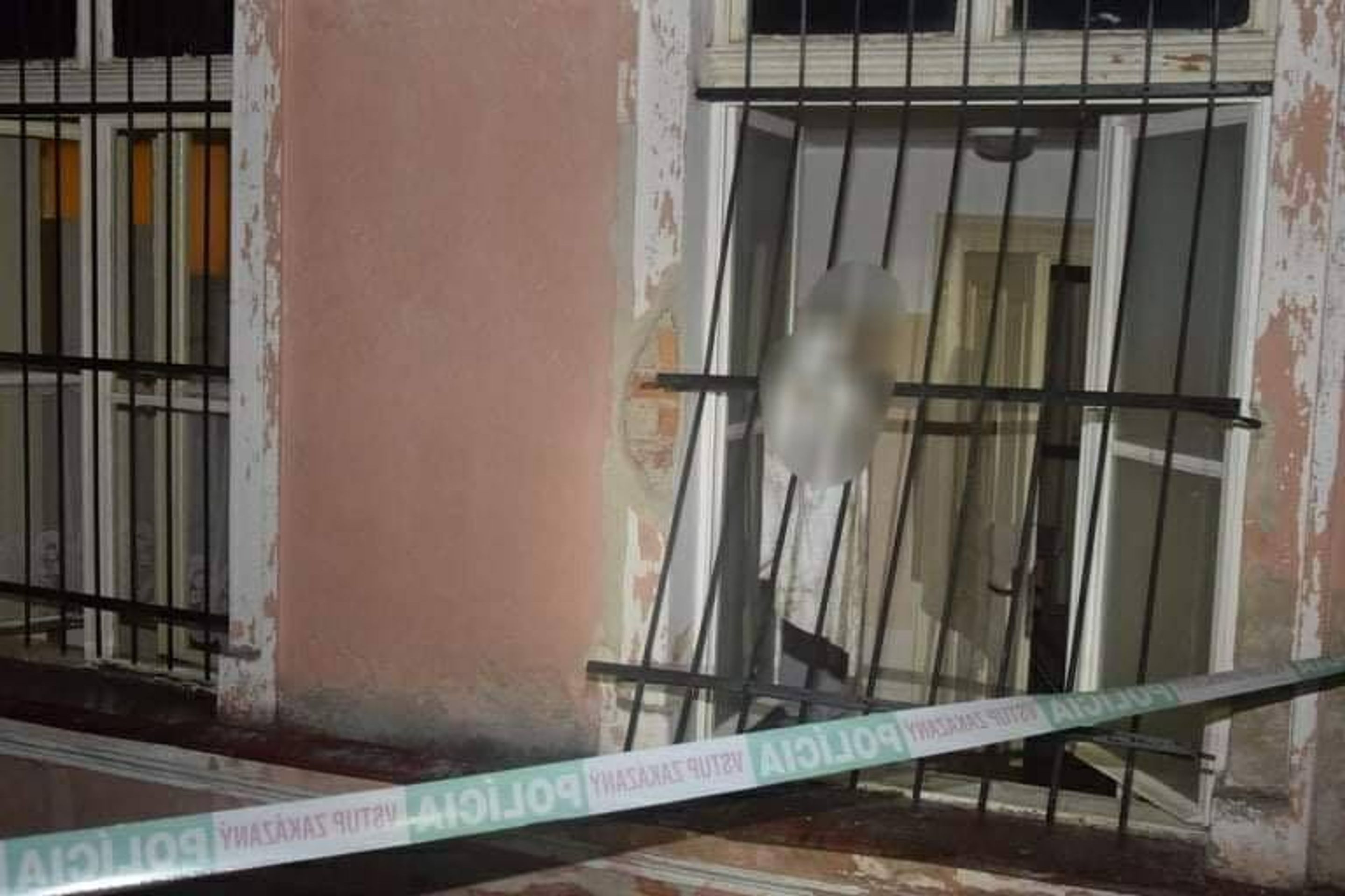 Útok na ubytovně v Banské Štiavnici - 2 - GALERIE: Útok na ubytovně v Banské Štiavnici (1/6)