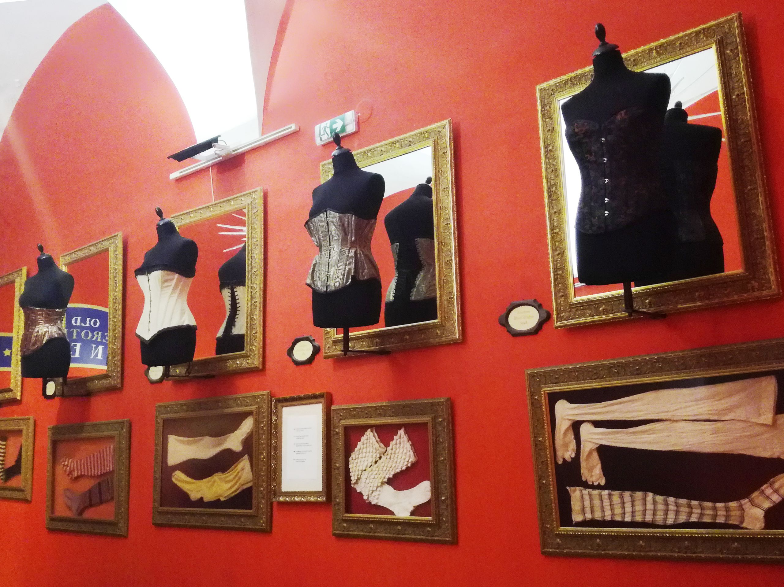 Sex Machines Museum - 2 - GALERIE: Sex Machines Museum (2/22)