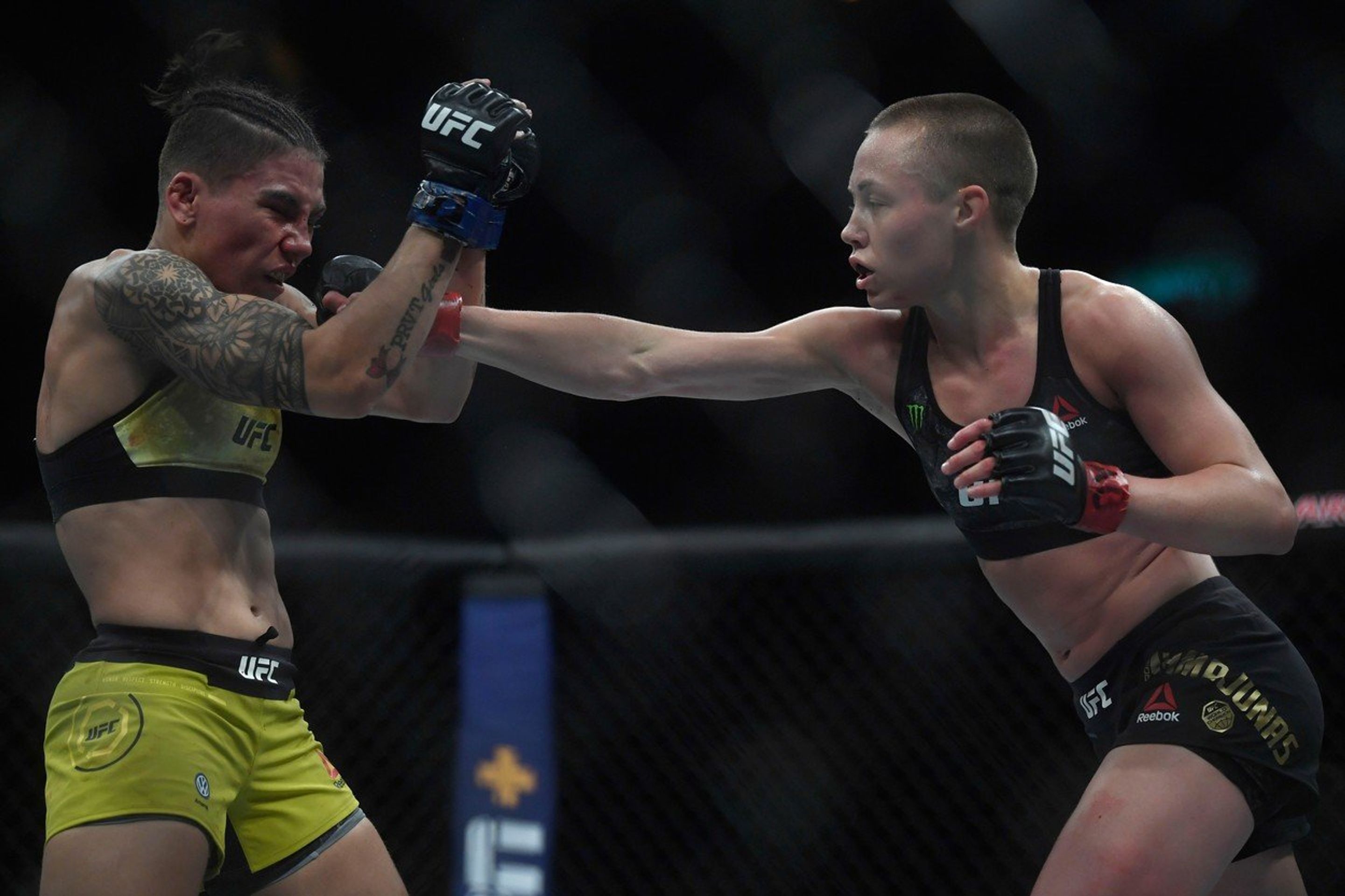Jessica Andrade a Rose Namajunas 2 - GALERIE: Jessica Andrade a Rose Namajunas (2/4)