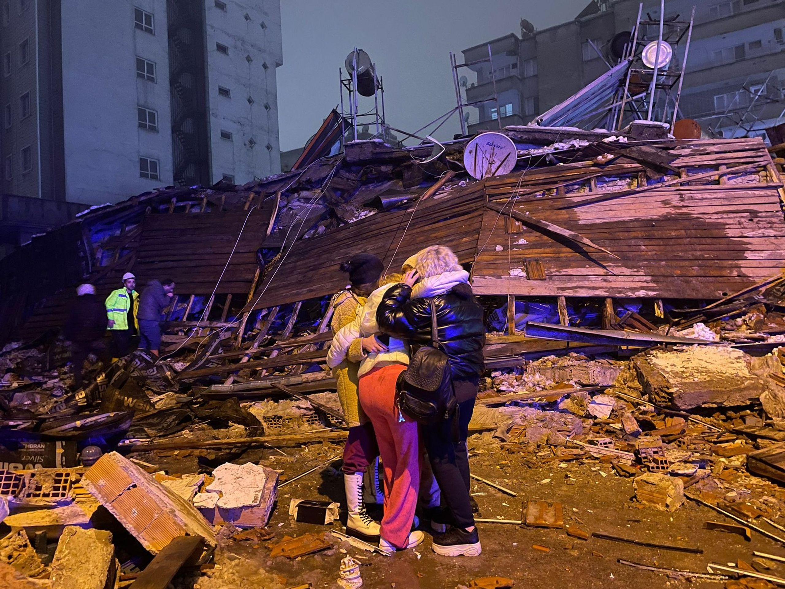 Zemětřesení v Turecku a Sýrii - Zemětřesení v Turecku a Sýrii (23/24)