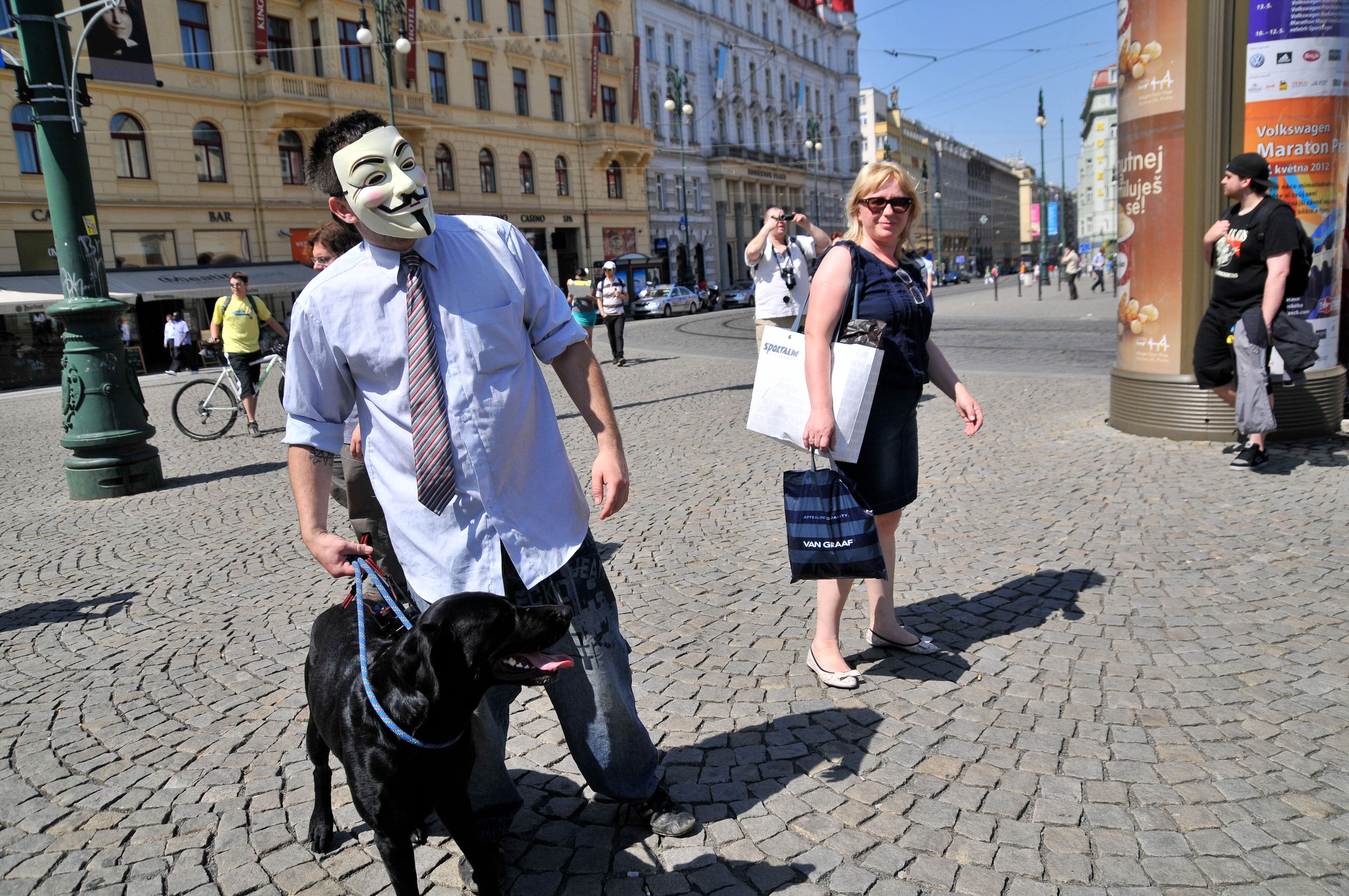 Shromáždění anarchistů v Praze - 5 - Oslavy Svátku práce - anarchisté (12/16)
