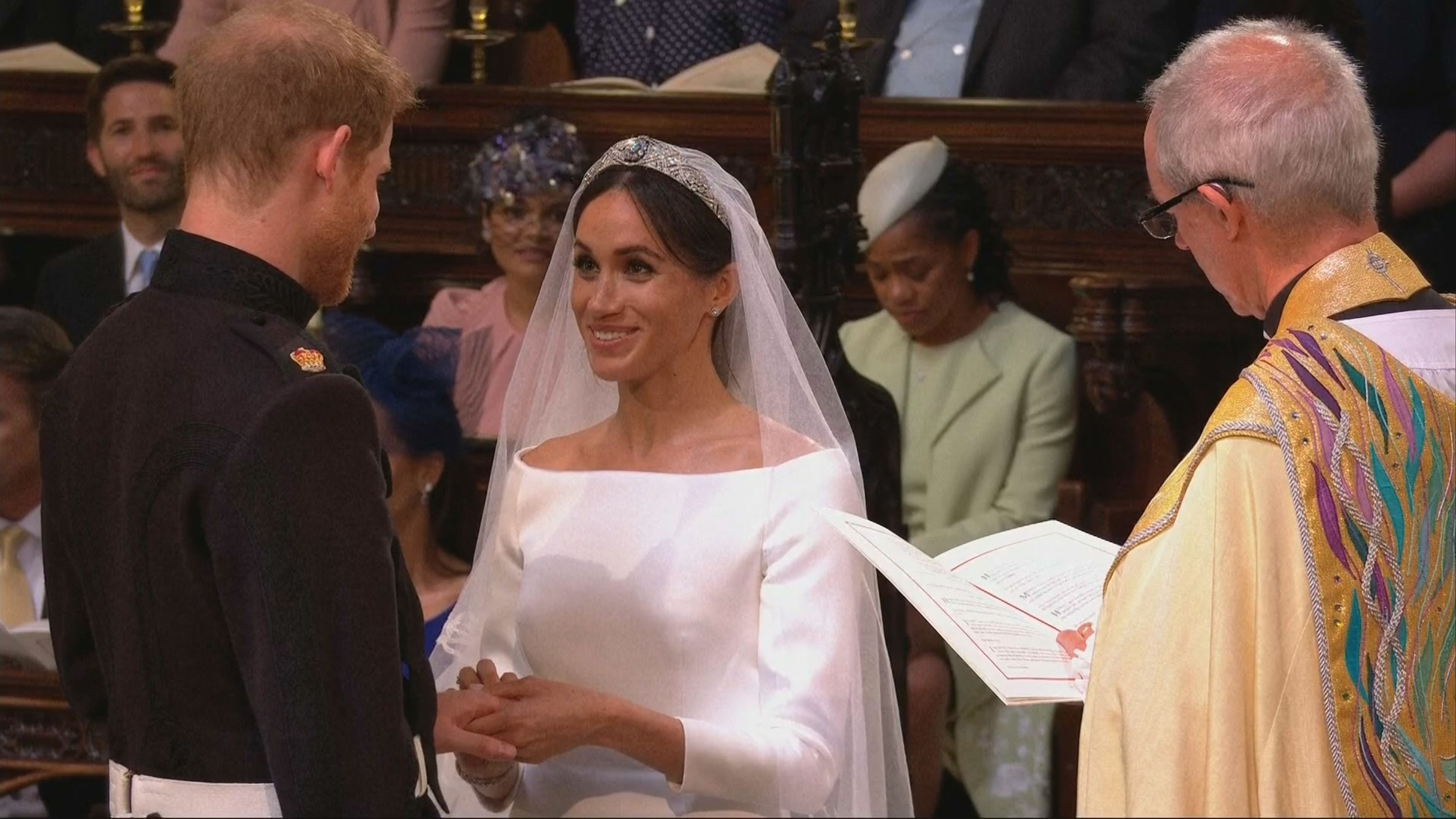 Svatební slib Meghan a Harryho - 3 - GALERIE: Královská svatba Harryho a Meghan (10/12)