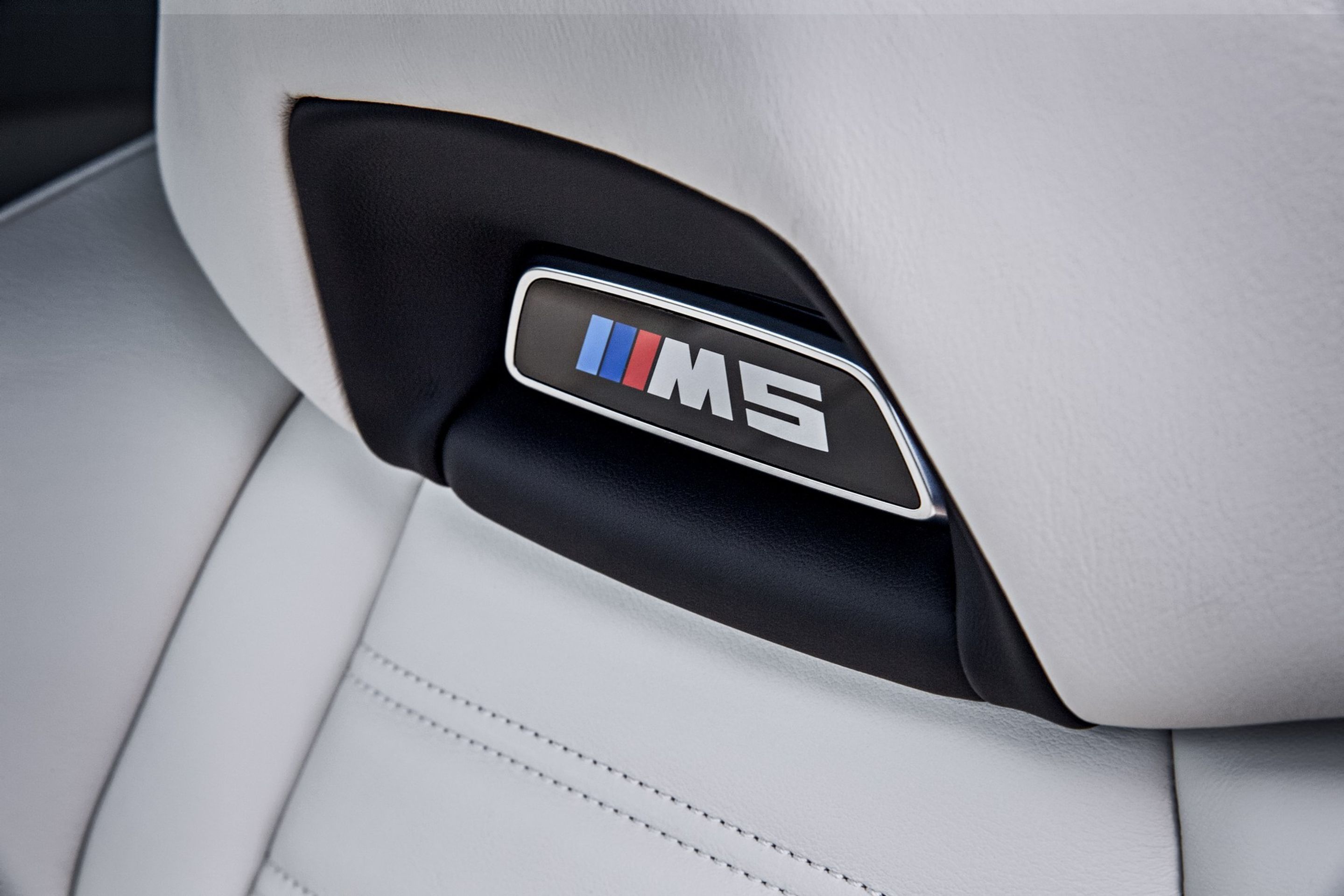 BMW - 43 - GALERIE: BMW M5 Oficiálně (7/23)