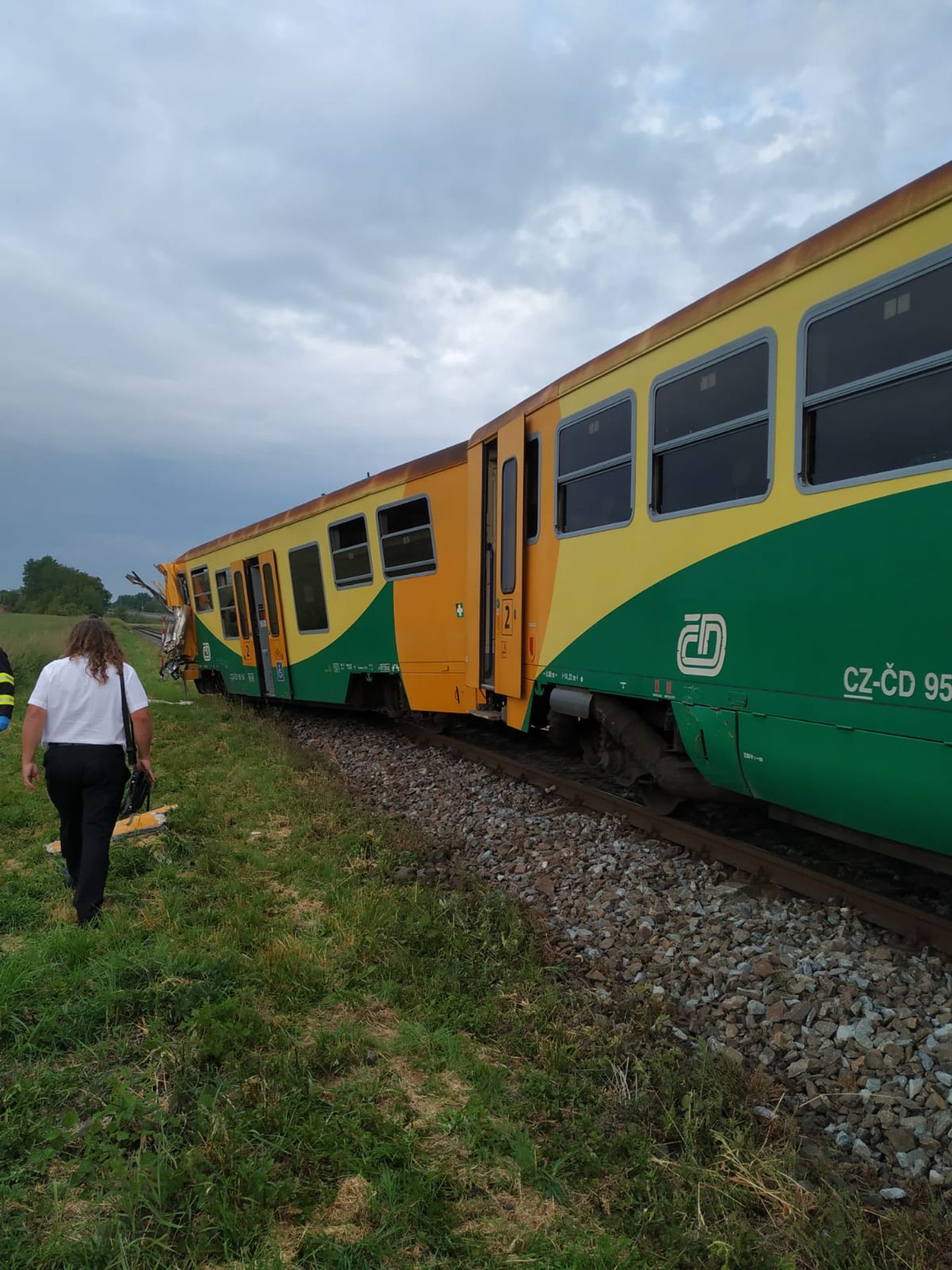 Nehoda vlaku na Kroměřížsku - Nehoda vlaku na Kroměřížsku (7/13)