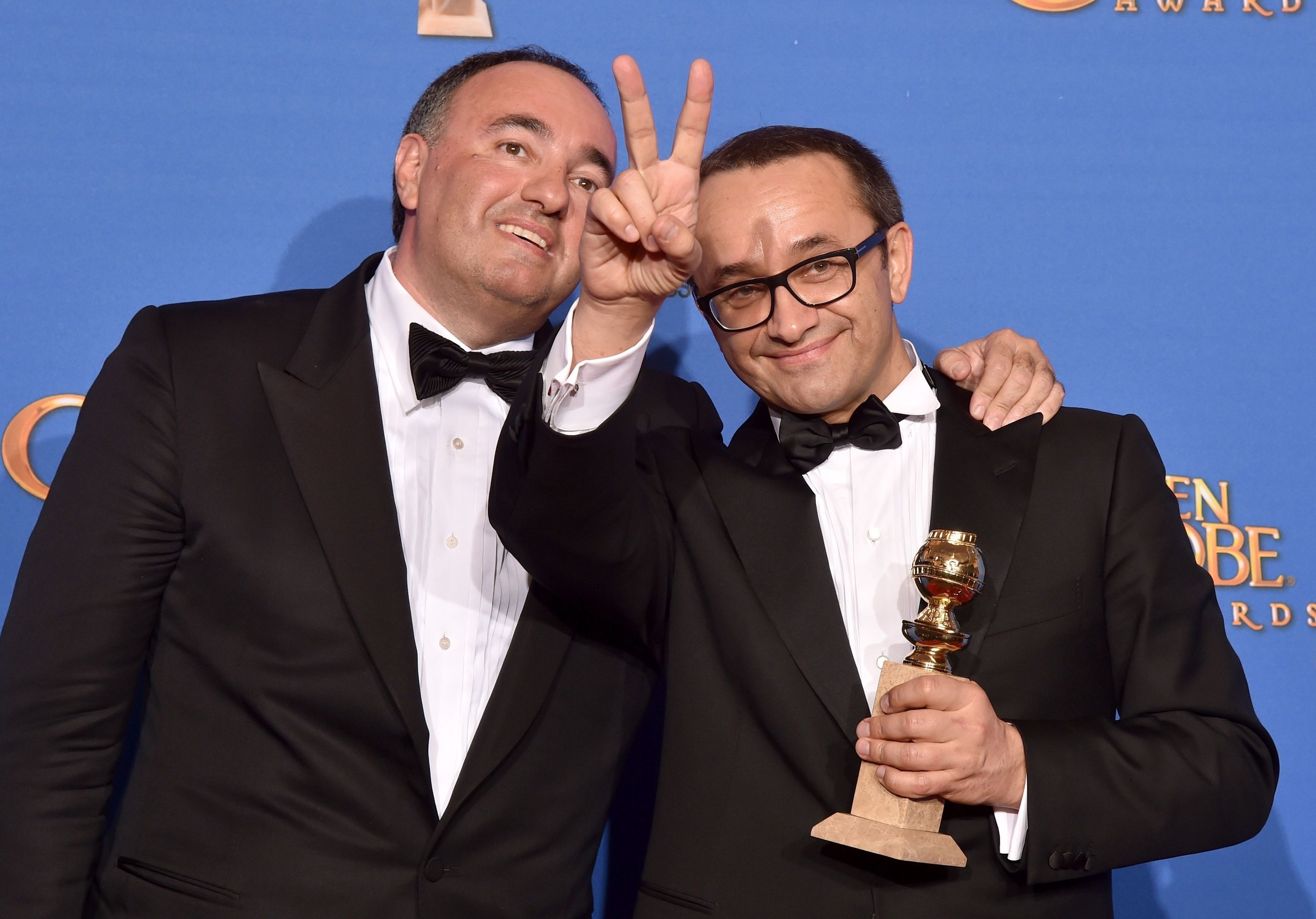 Zlaté glóby - Alexander Rodnyansky a Andrey Zvyagintsev - GALERIE ze Zlatých glóbů: Záplava výstřihů a módních kreací (16/28)