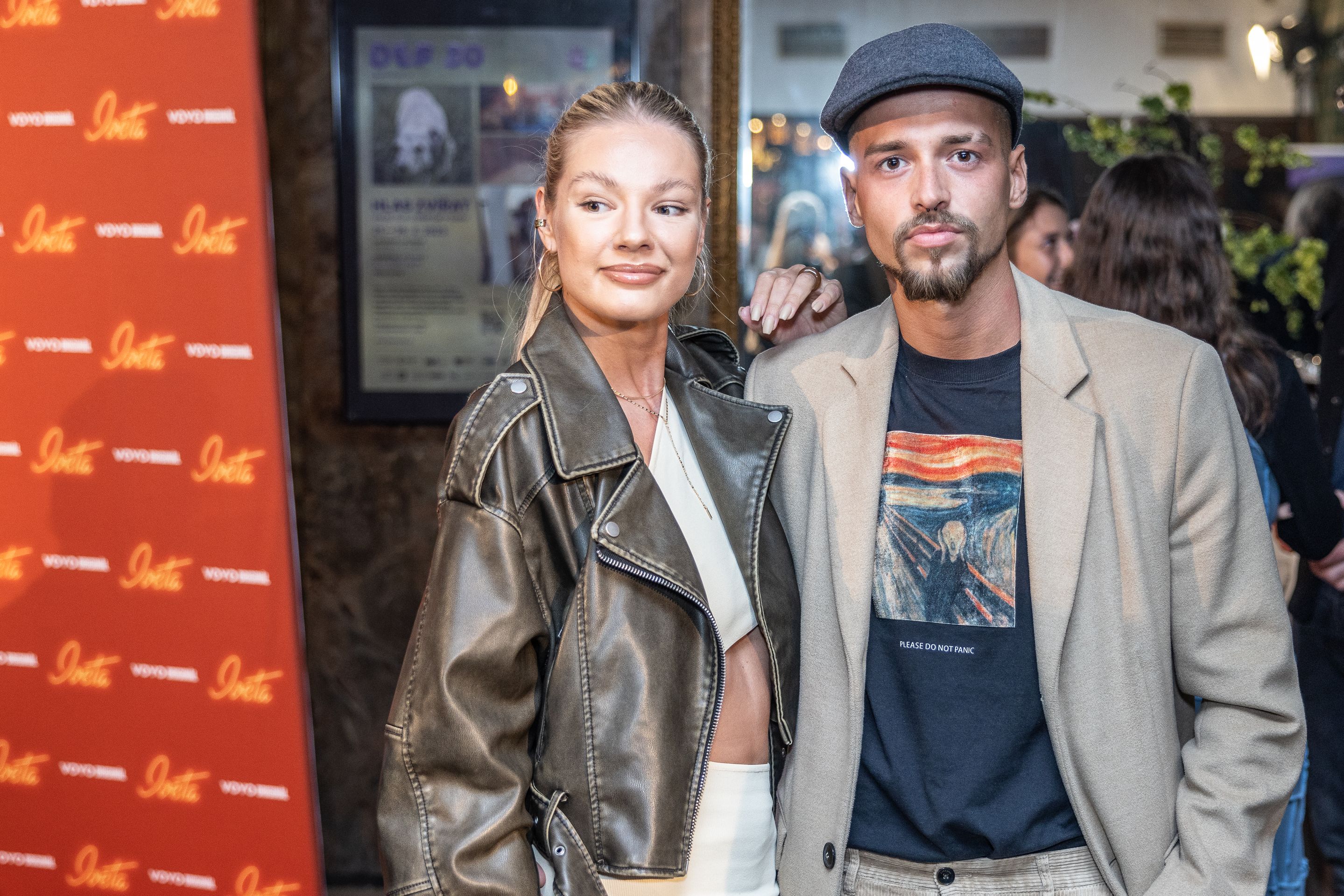 Premiéra druhé řady minisérie Iveta - Premiéra druhé řady seriálu Iveta (15/40)