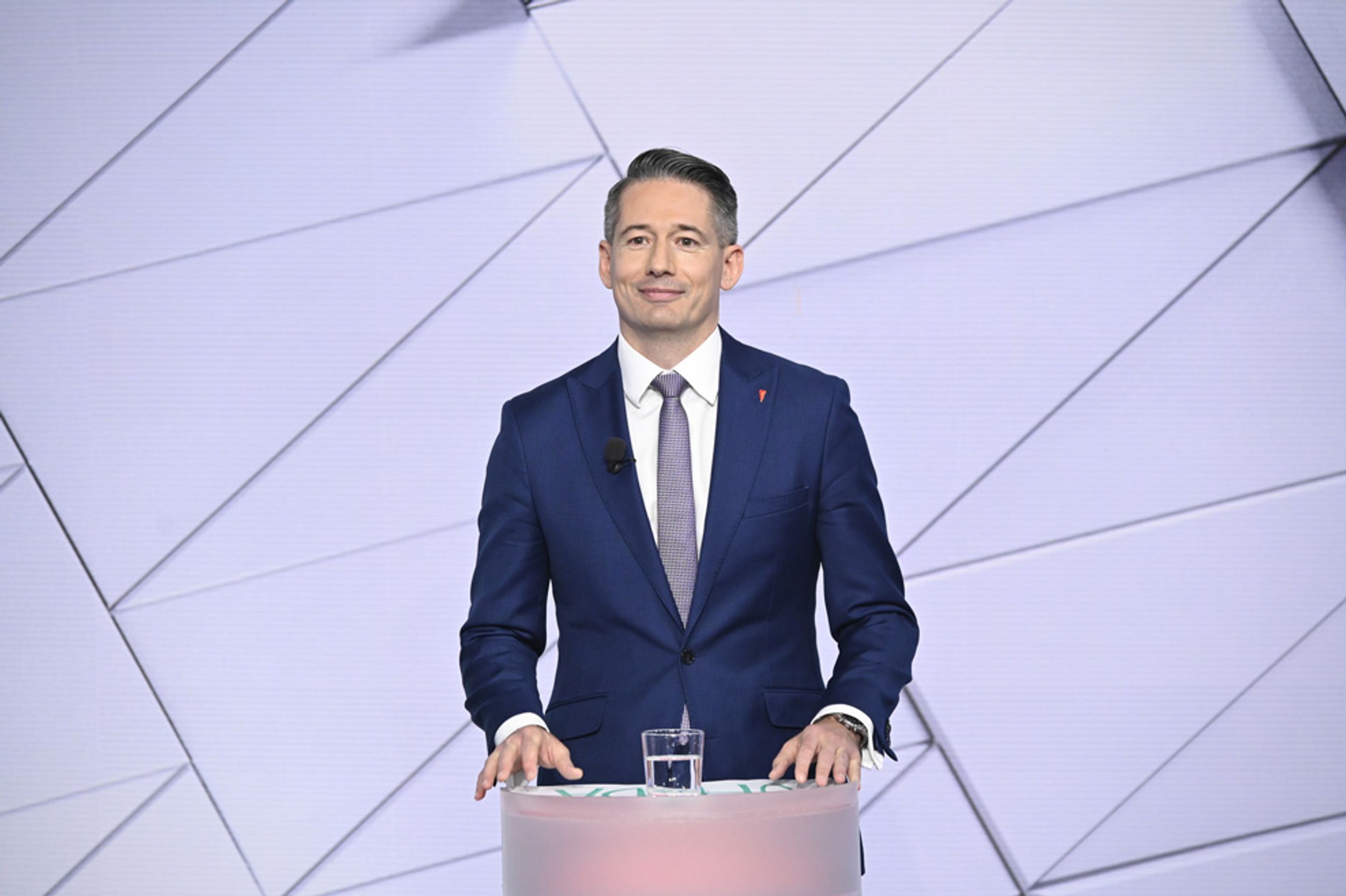 První debata kandidátů (22) - První debata kandidátů (33/45)