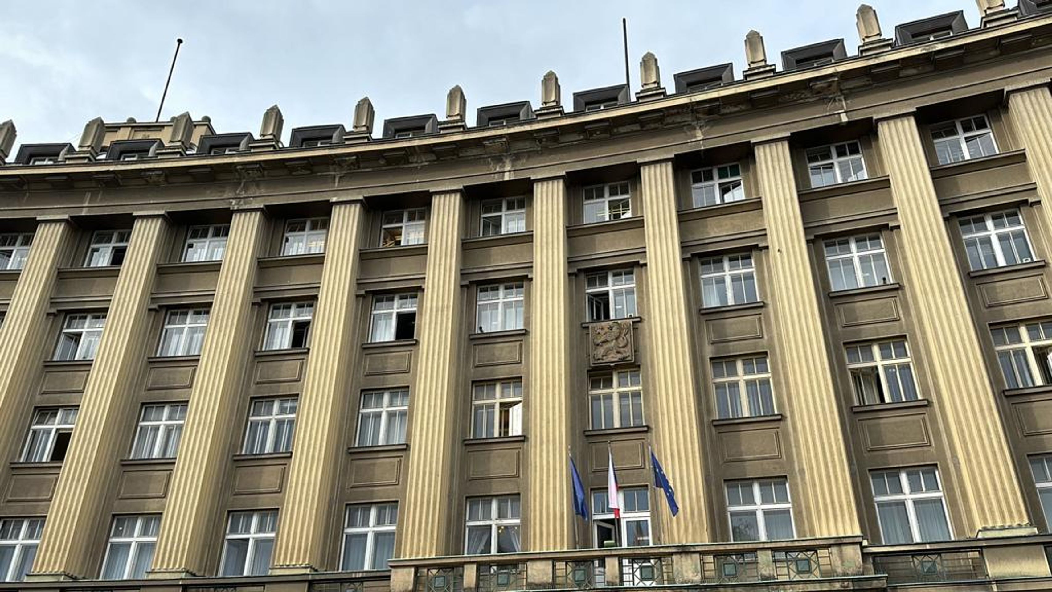 Zásah policie na generálním štábu - Zásah policie na generálním štábu (1/6)