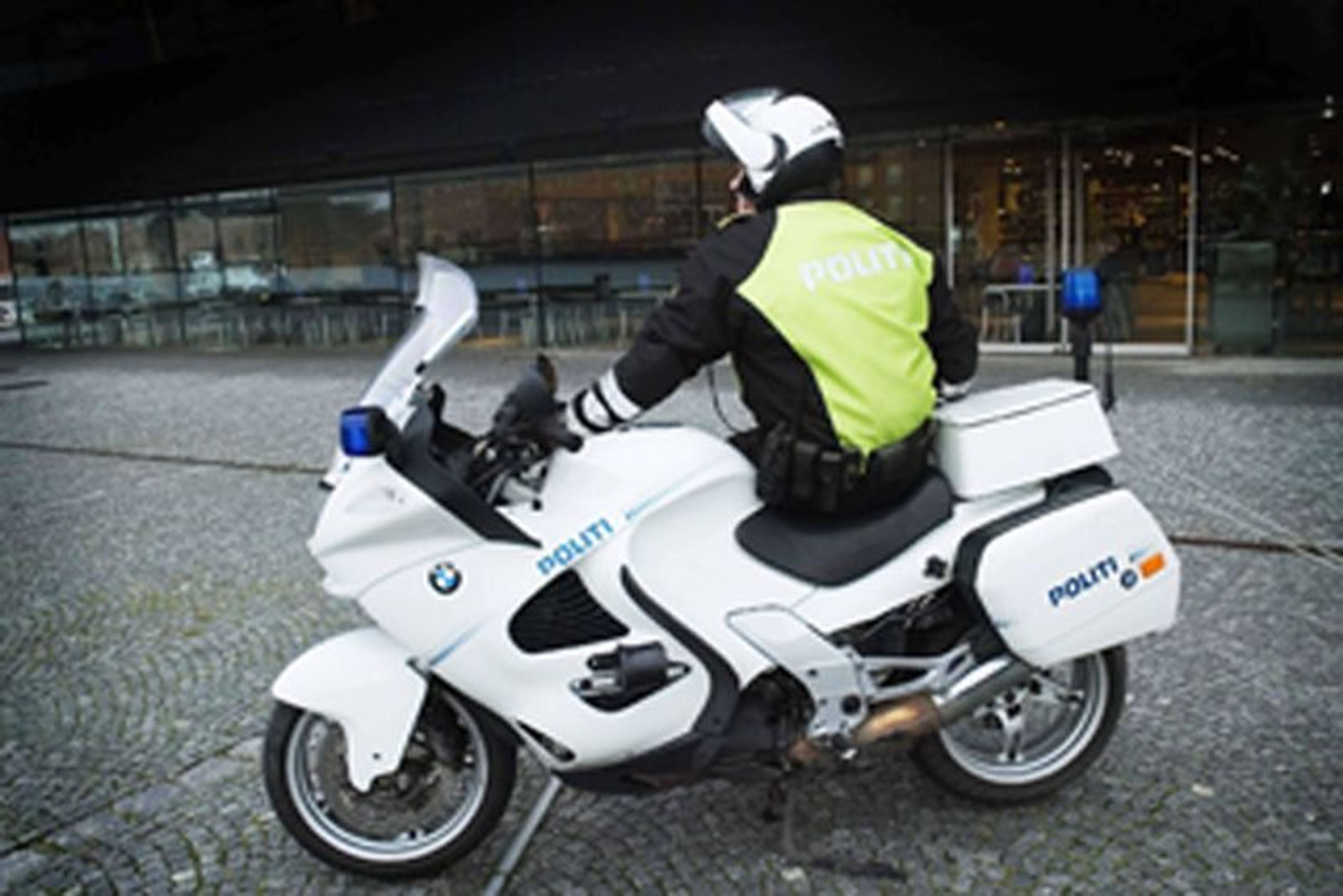 Policajt z Dánska - Fotogalerie policejních motorek ze světa (8/12)
