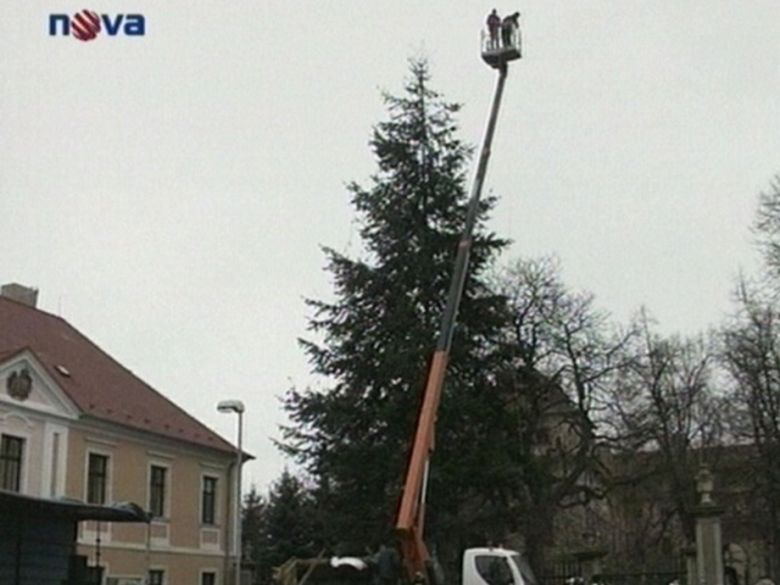Nejvyšší vánoční strom v Česku - Nejvyšší vánoční strom v Česku (1/2)