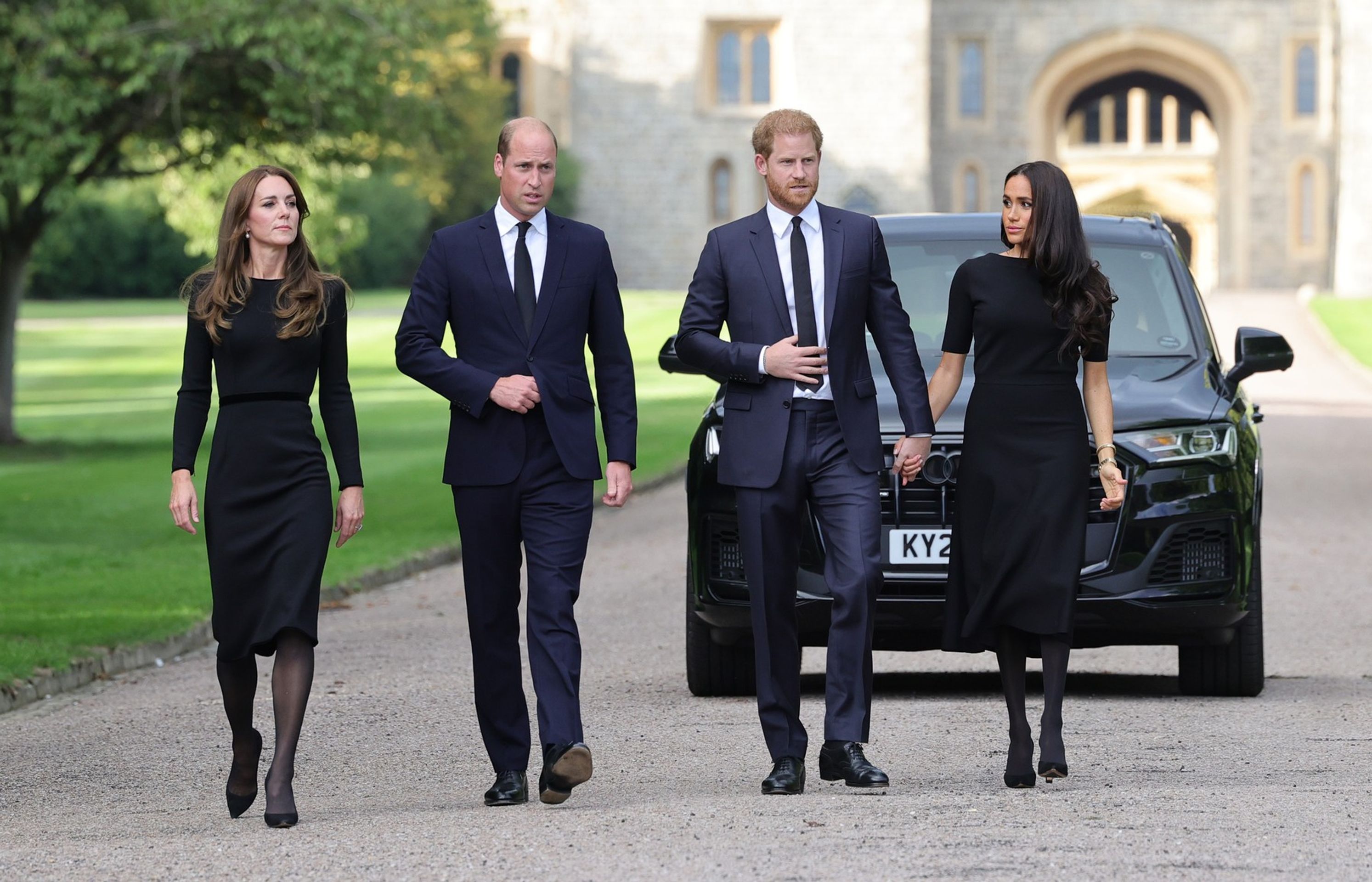 Setkání královské čtyřky - Kate Middleton a Meghan Markle (7/10)