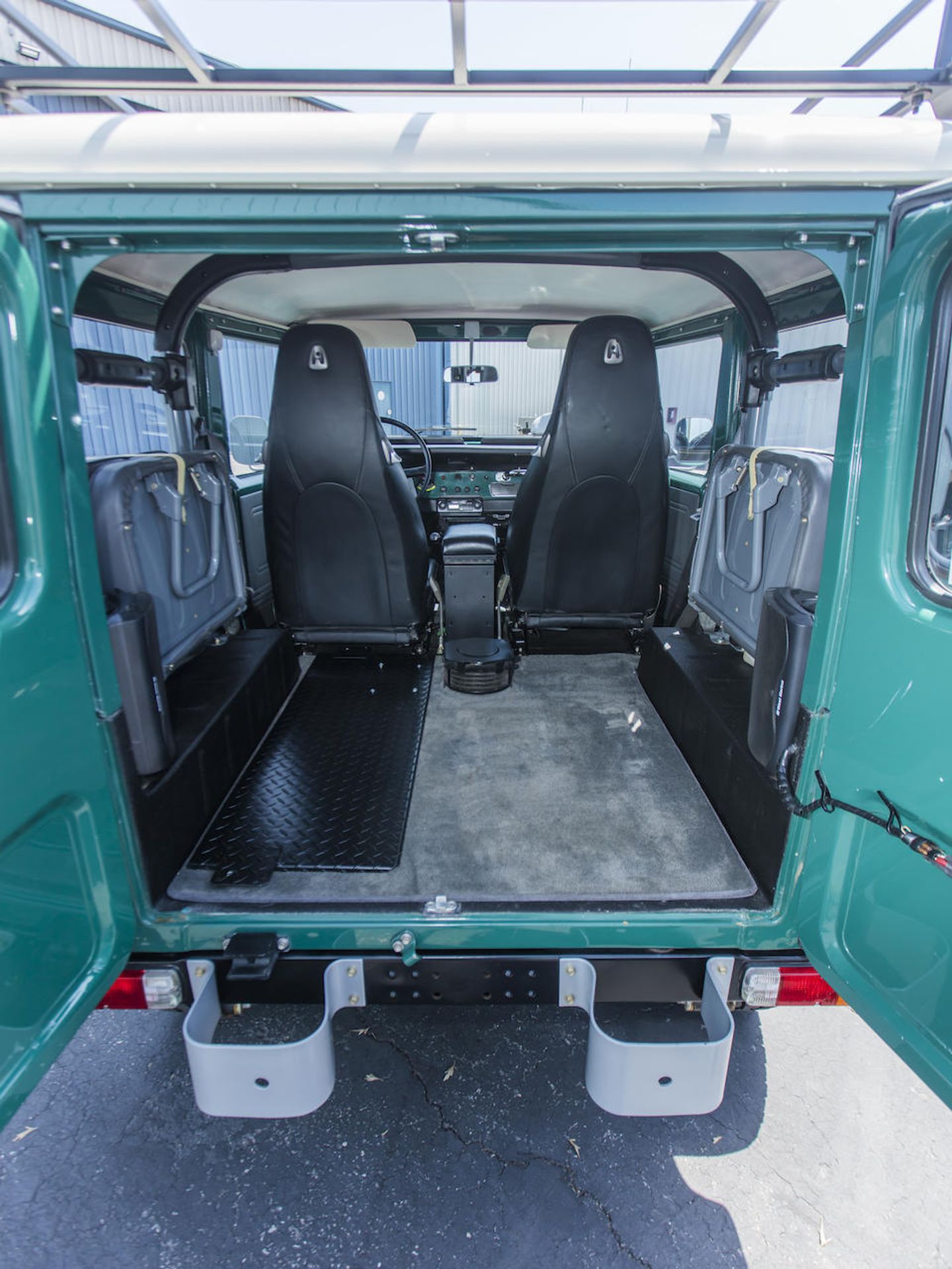 Toyota Land Cruiser FJ40 Toma Hankse - 24 - Fotogalerie: Parádní Land Cruiser Toma Hankse (12/12)