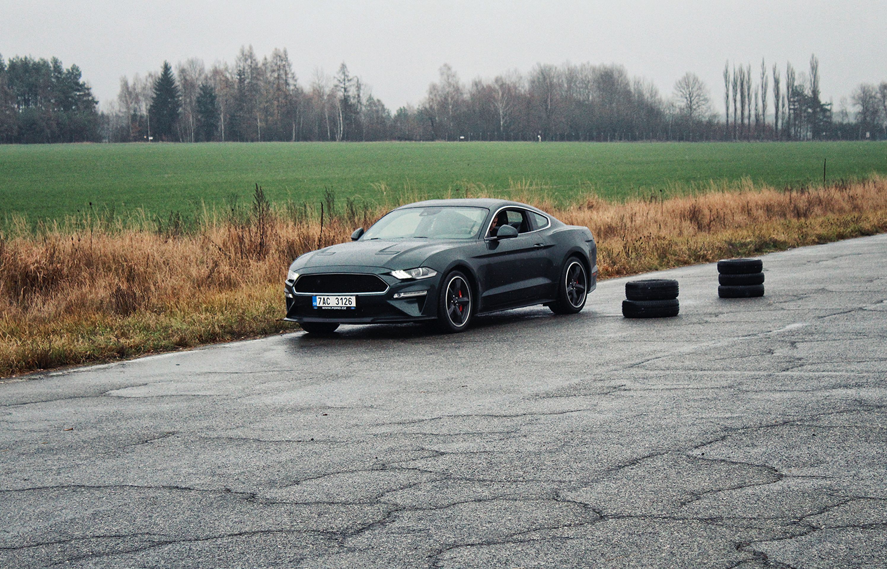 Ford Mustang Bullitt - 55 - Fotogalerie: Legenda v novém kabátě - Ford Mustang Bullitt (30/31)
