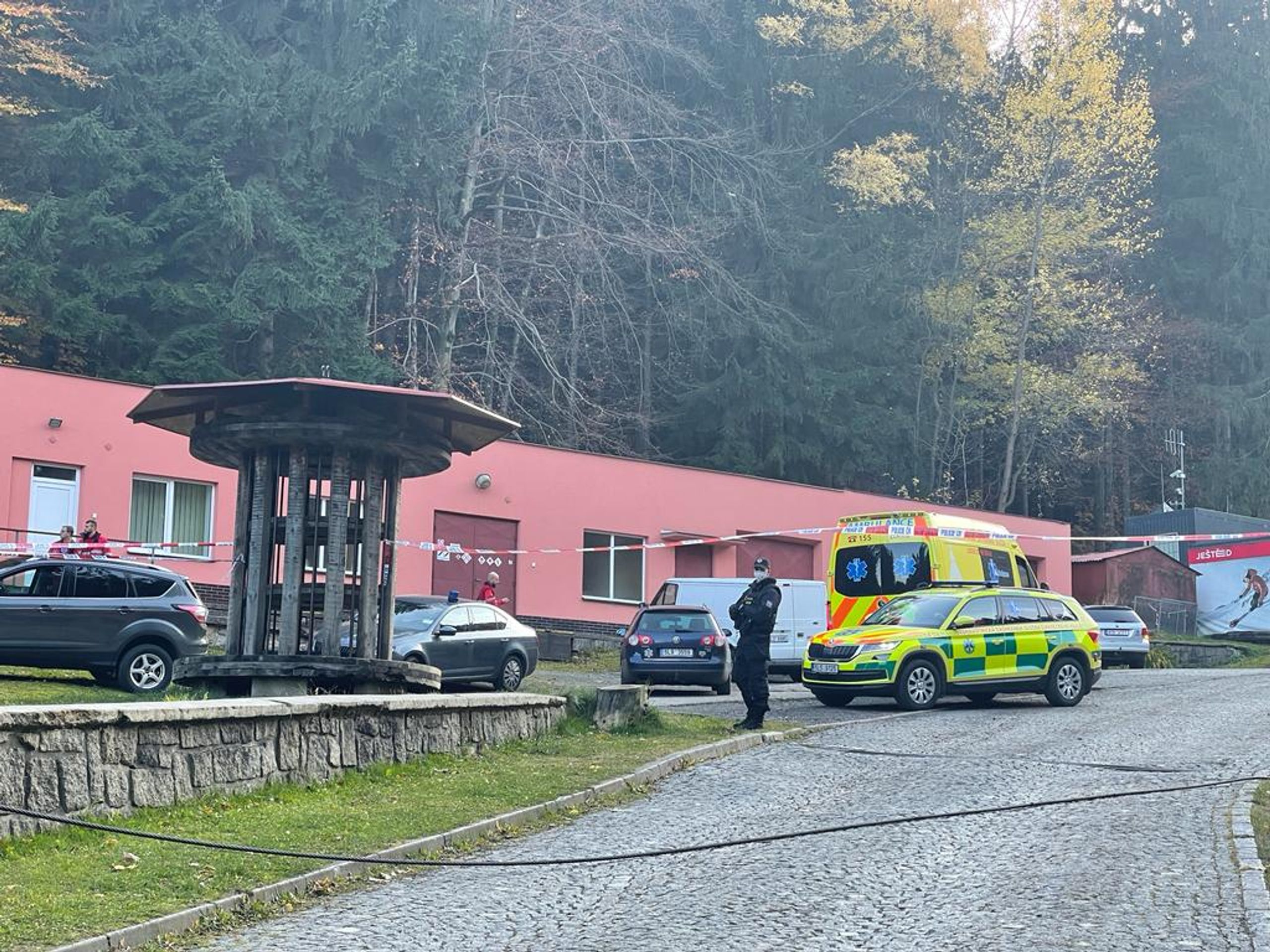 Pád lanovky na Ještědu - Pád lanovky na Ještědu (9/11)